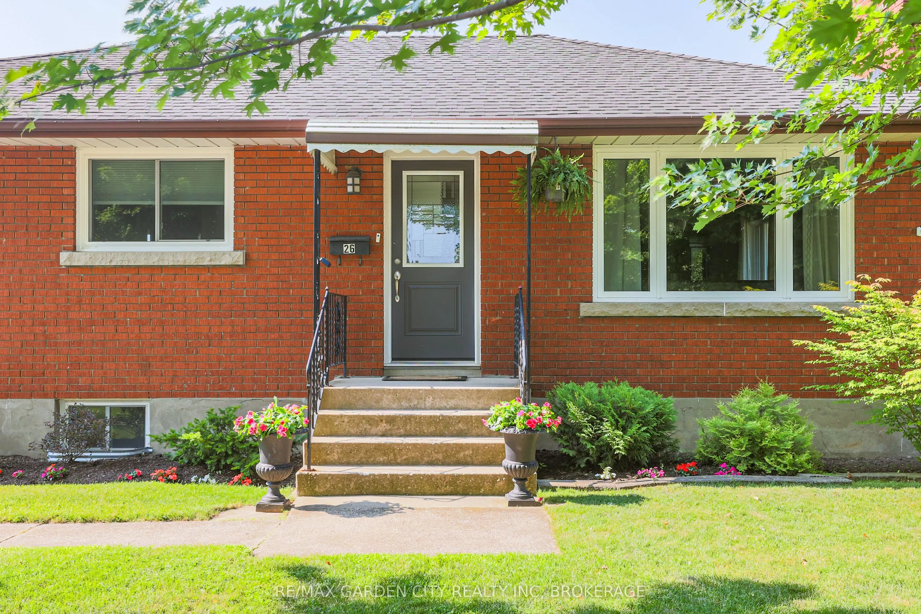 26 Millward Avenue