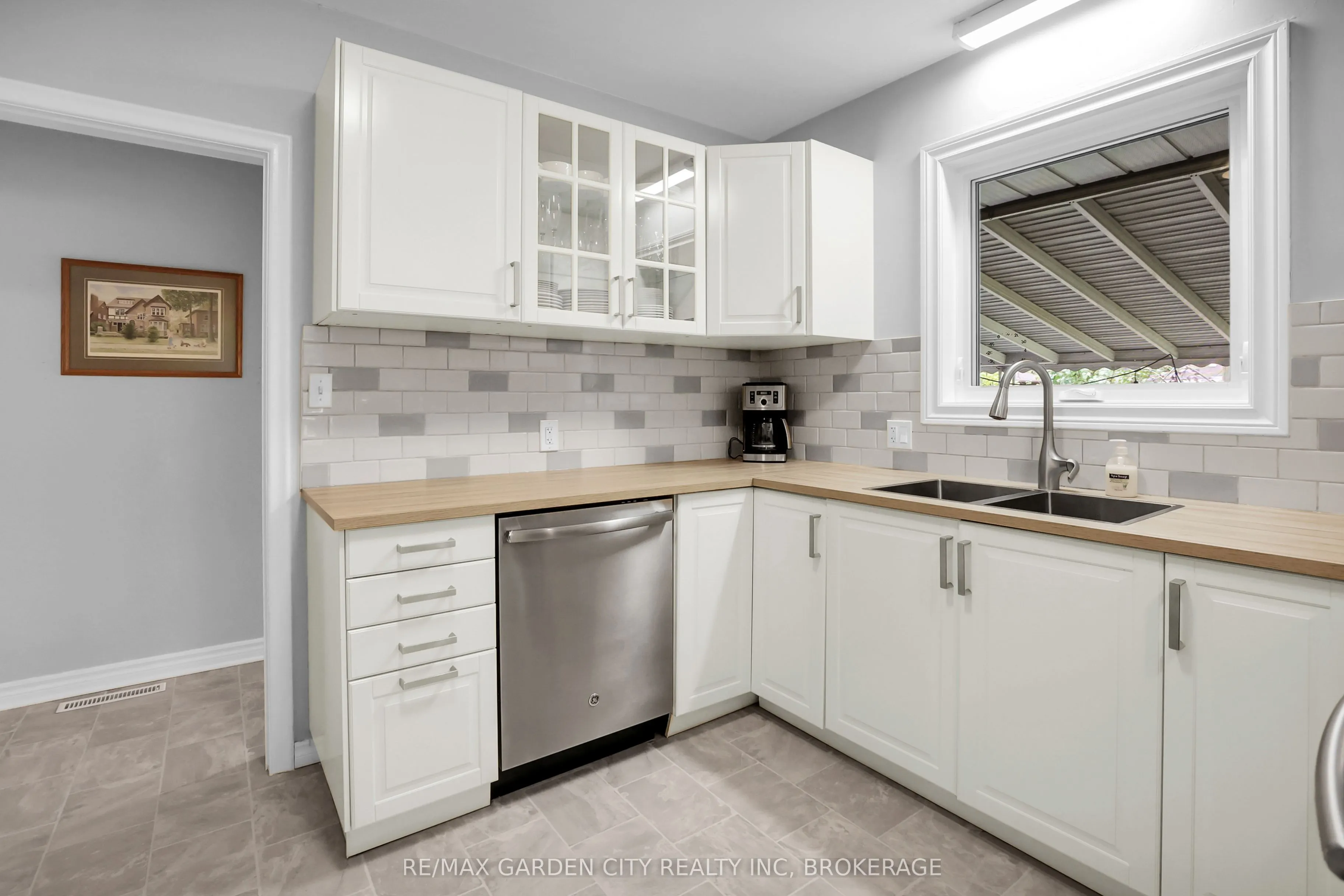 26 Millward Avenue