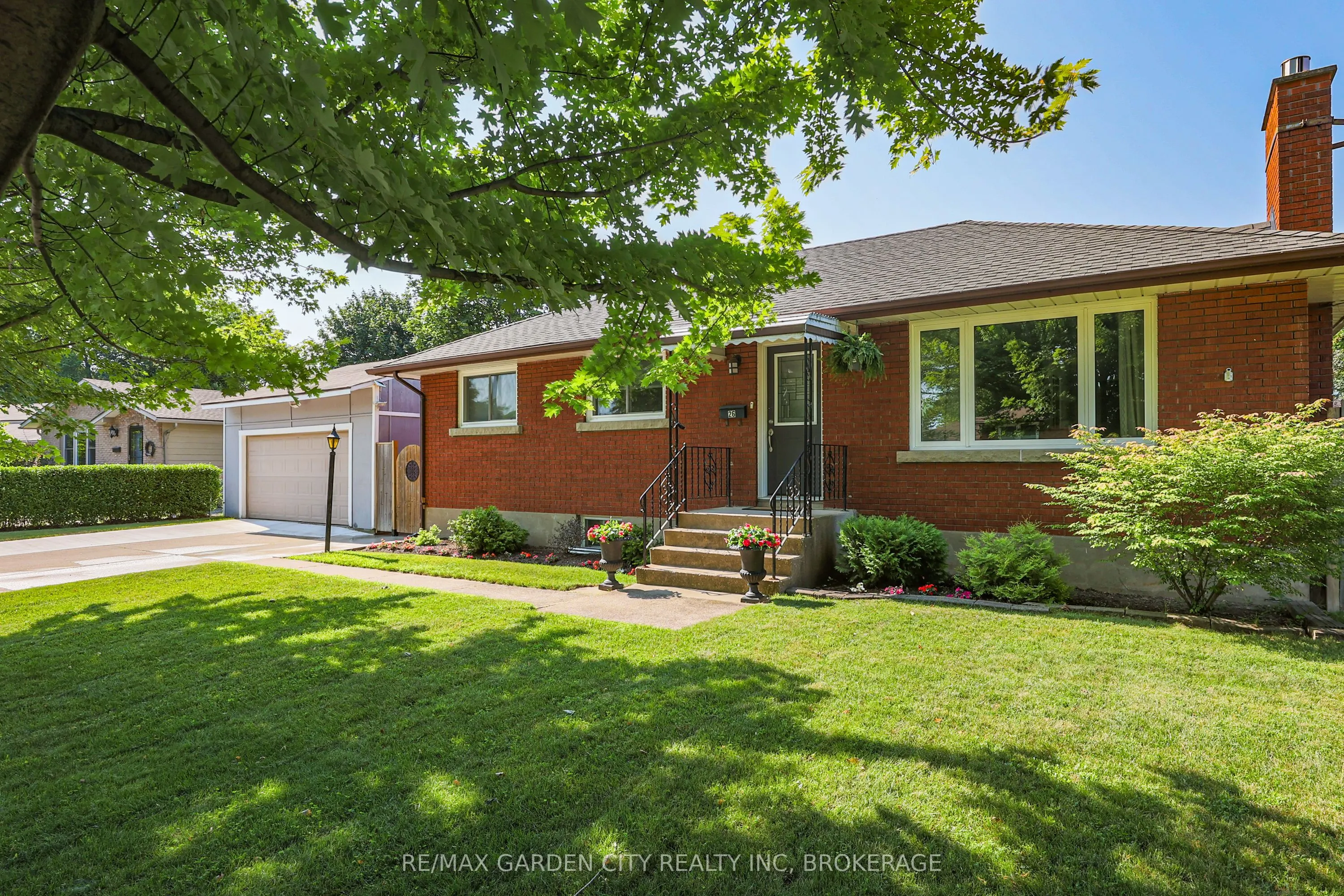 26 Millward Avenue