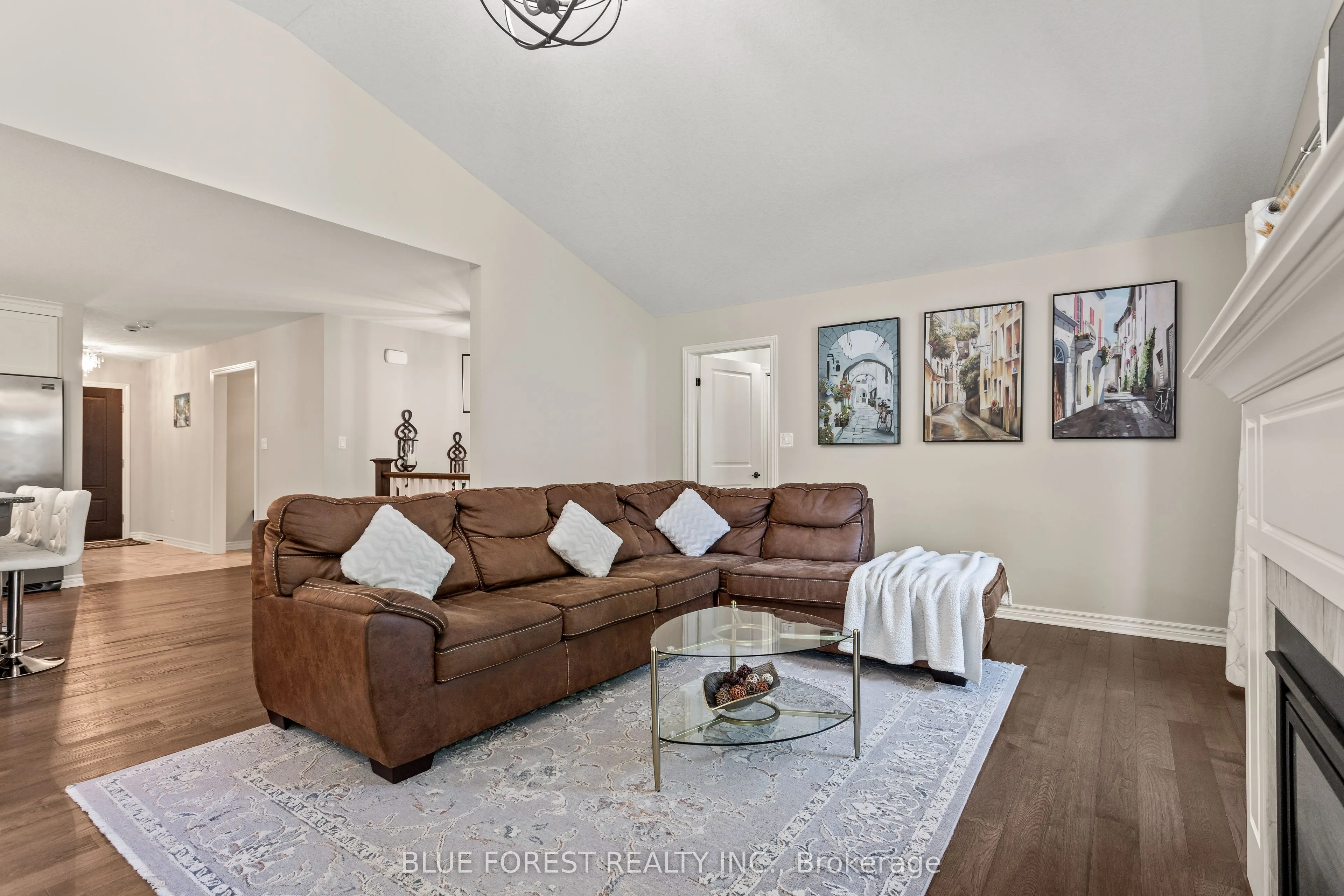 42 Hickory Lane