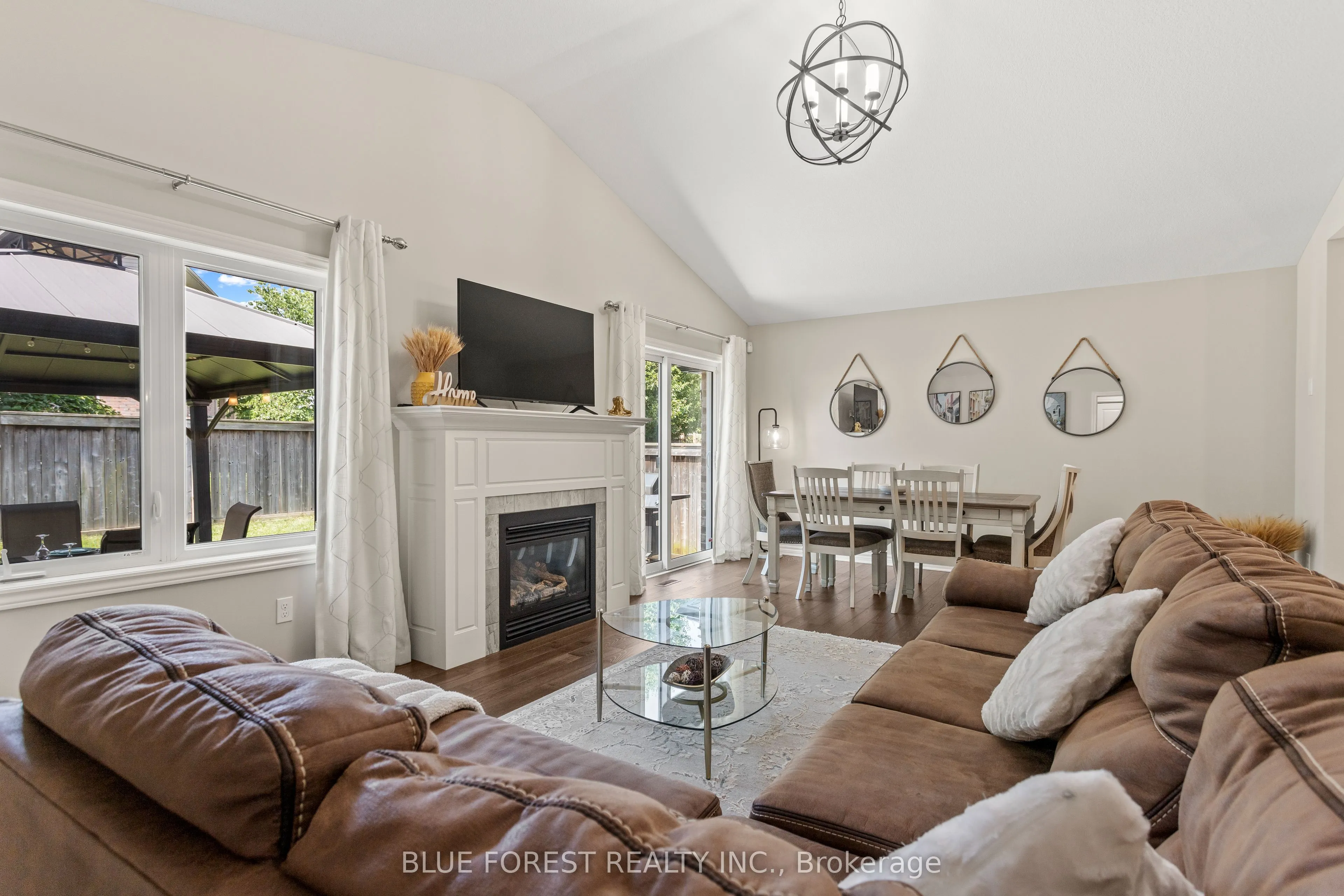 42 Hickory Lane