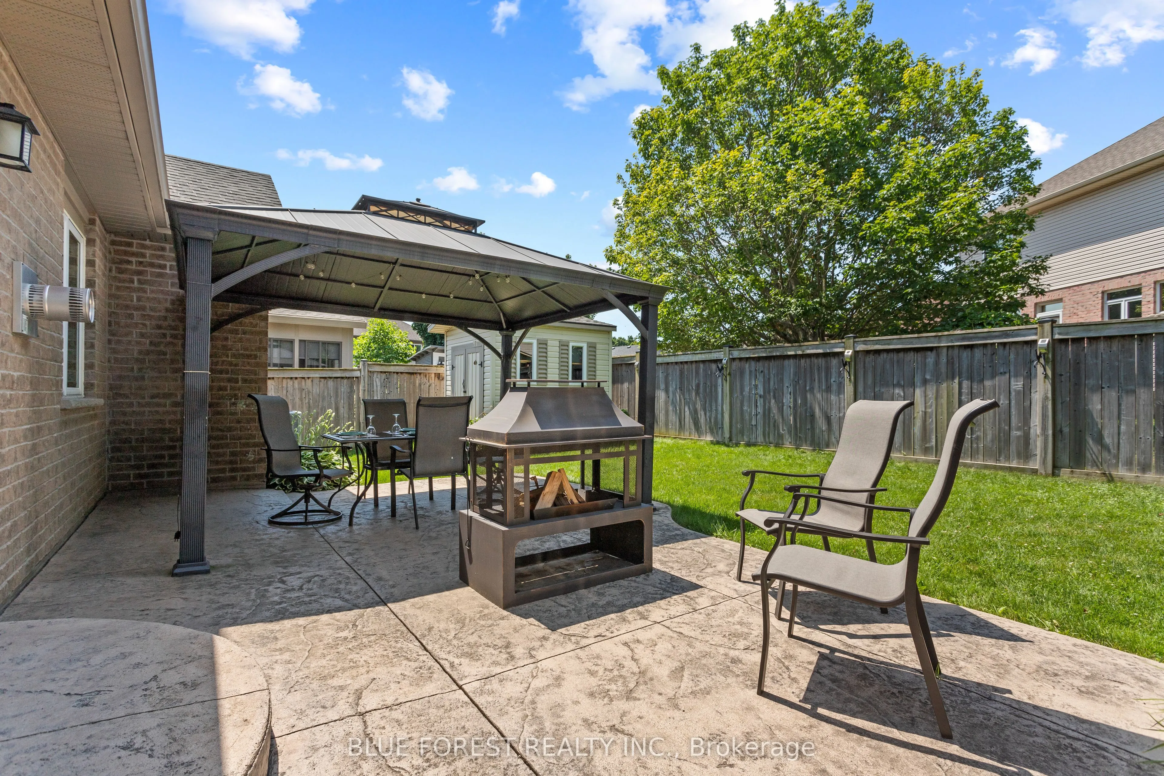 42 Hickory Lane