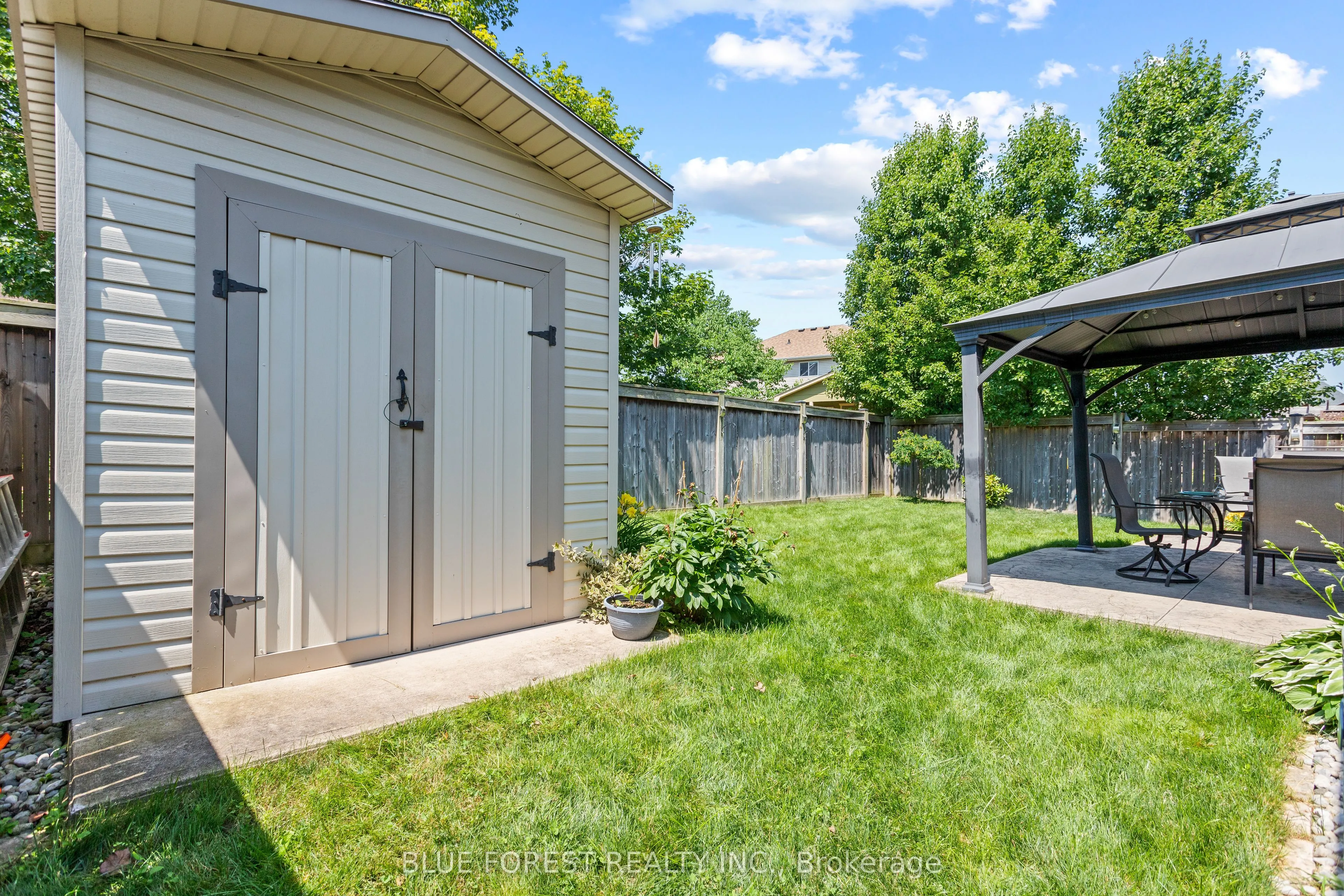 42 Hickory Lane