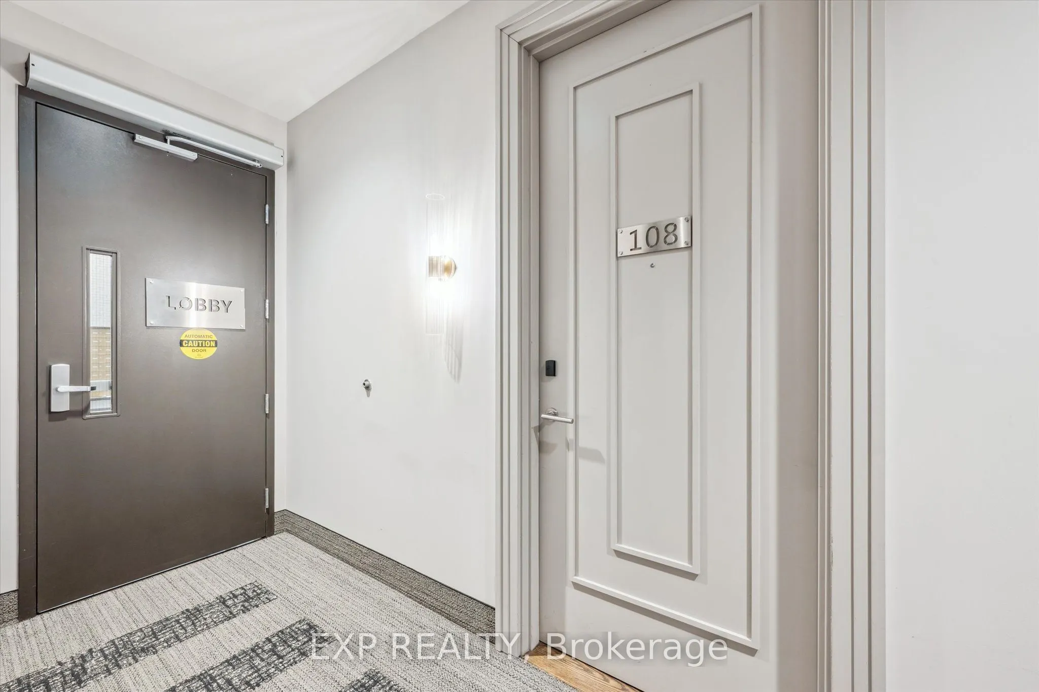 73 Arthur Street, #108
