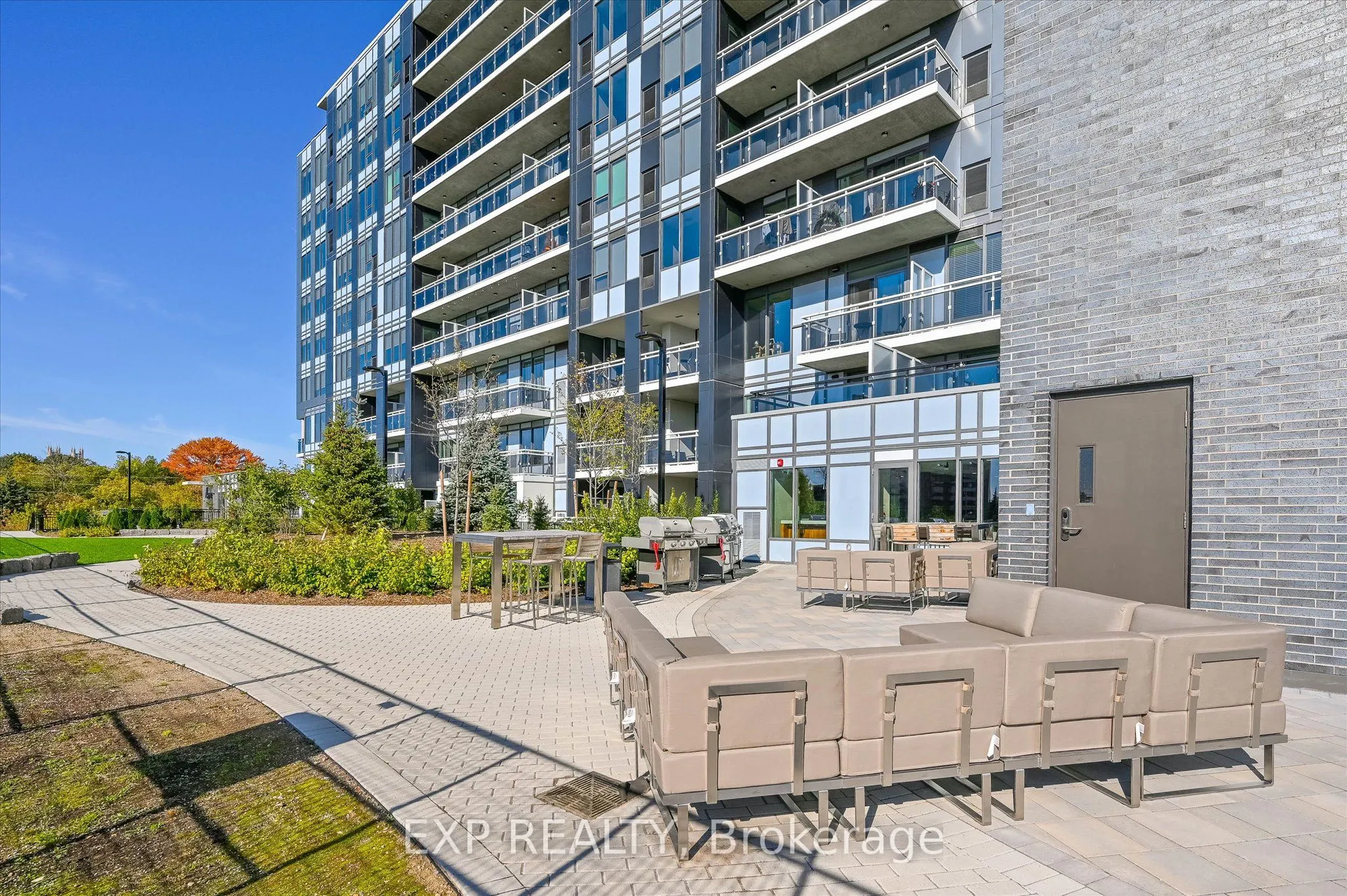 73 Arthur Street, #108