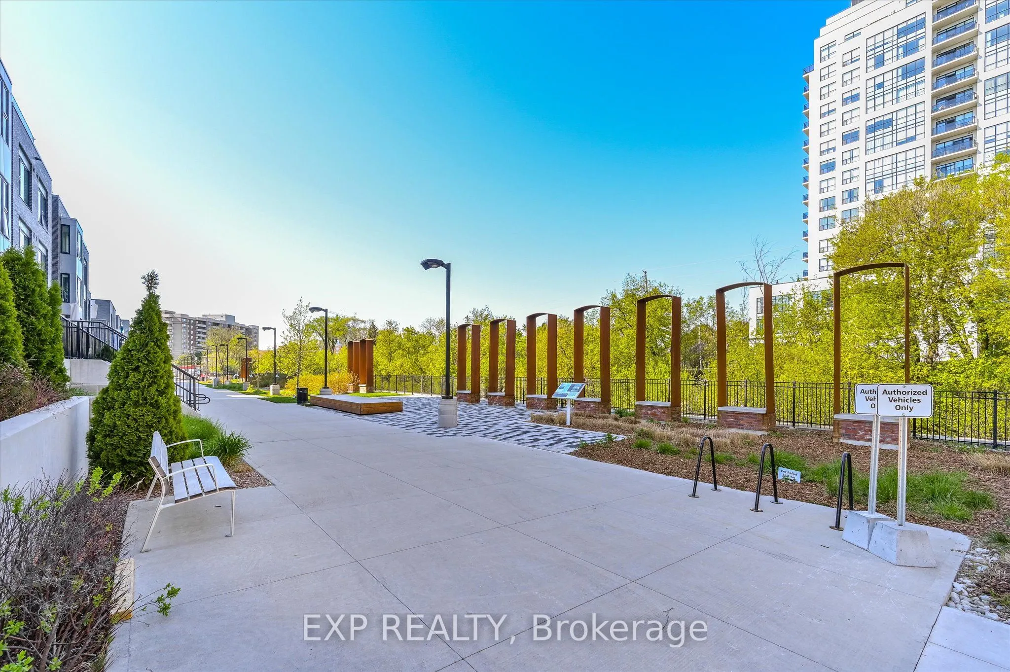 73 Arthur Street, #108