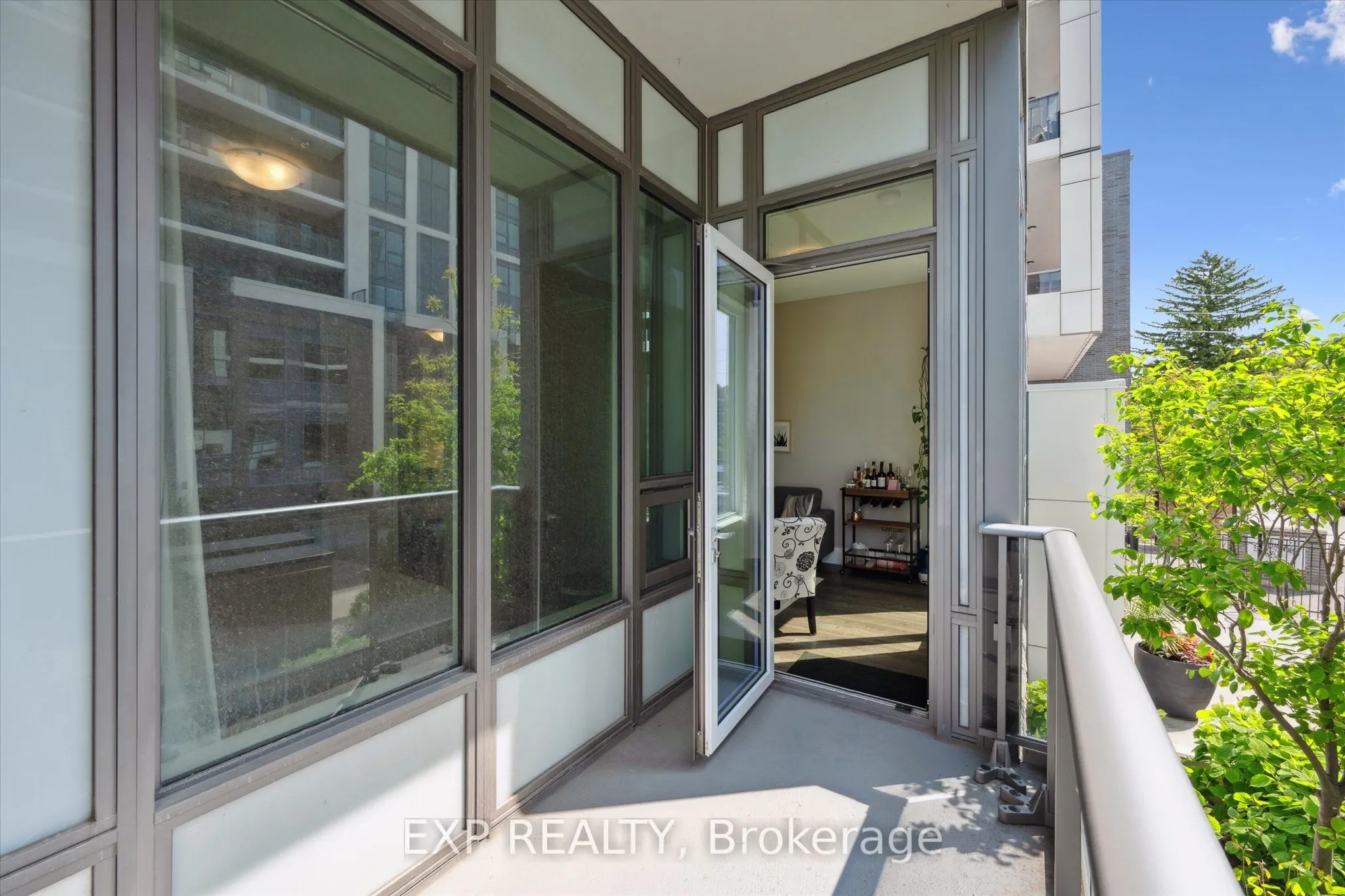 73 Arthur Street, #108