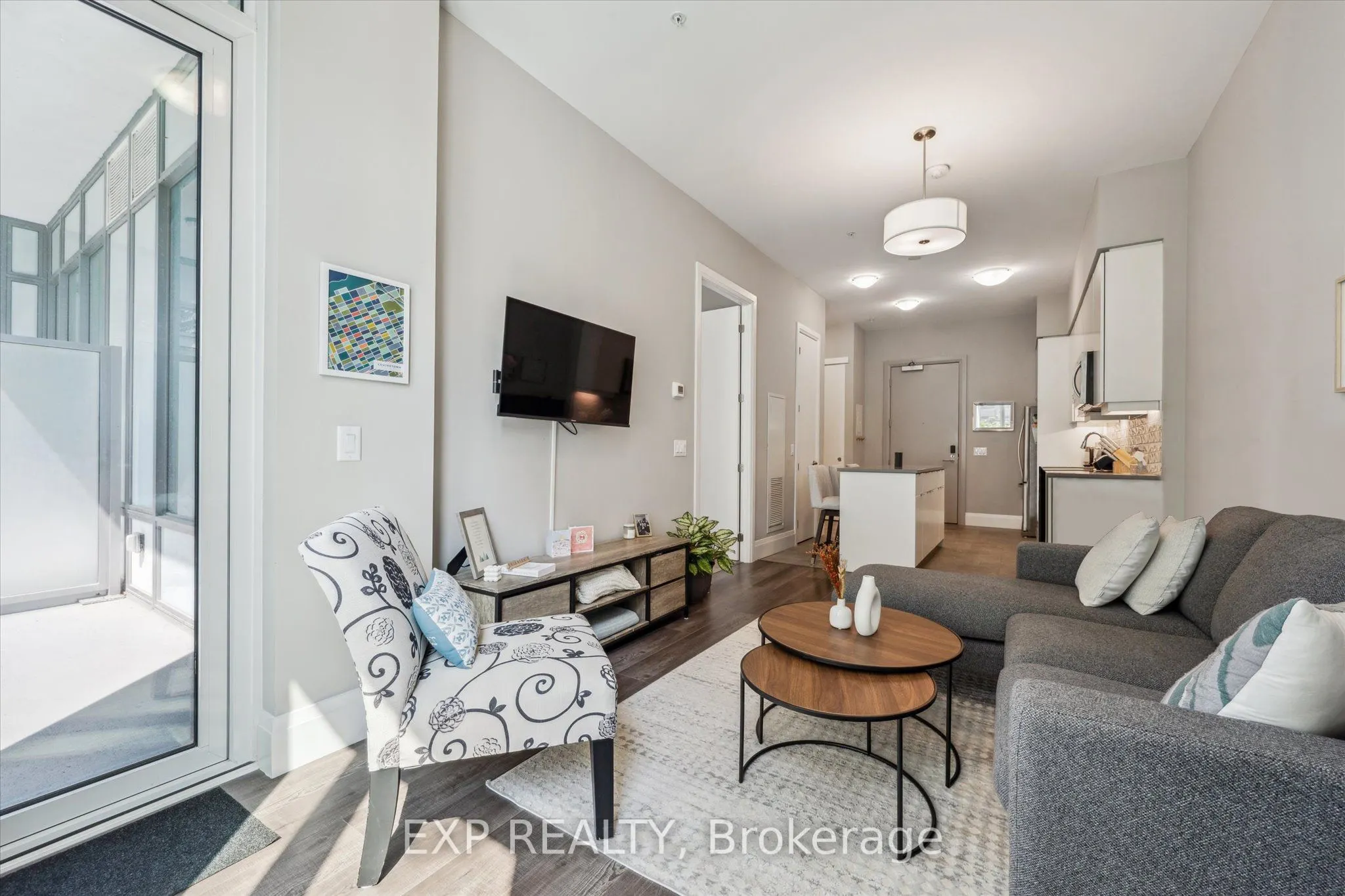 73 Arthur Street, #108