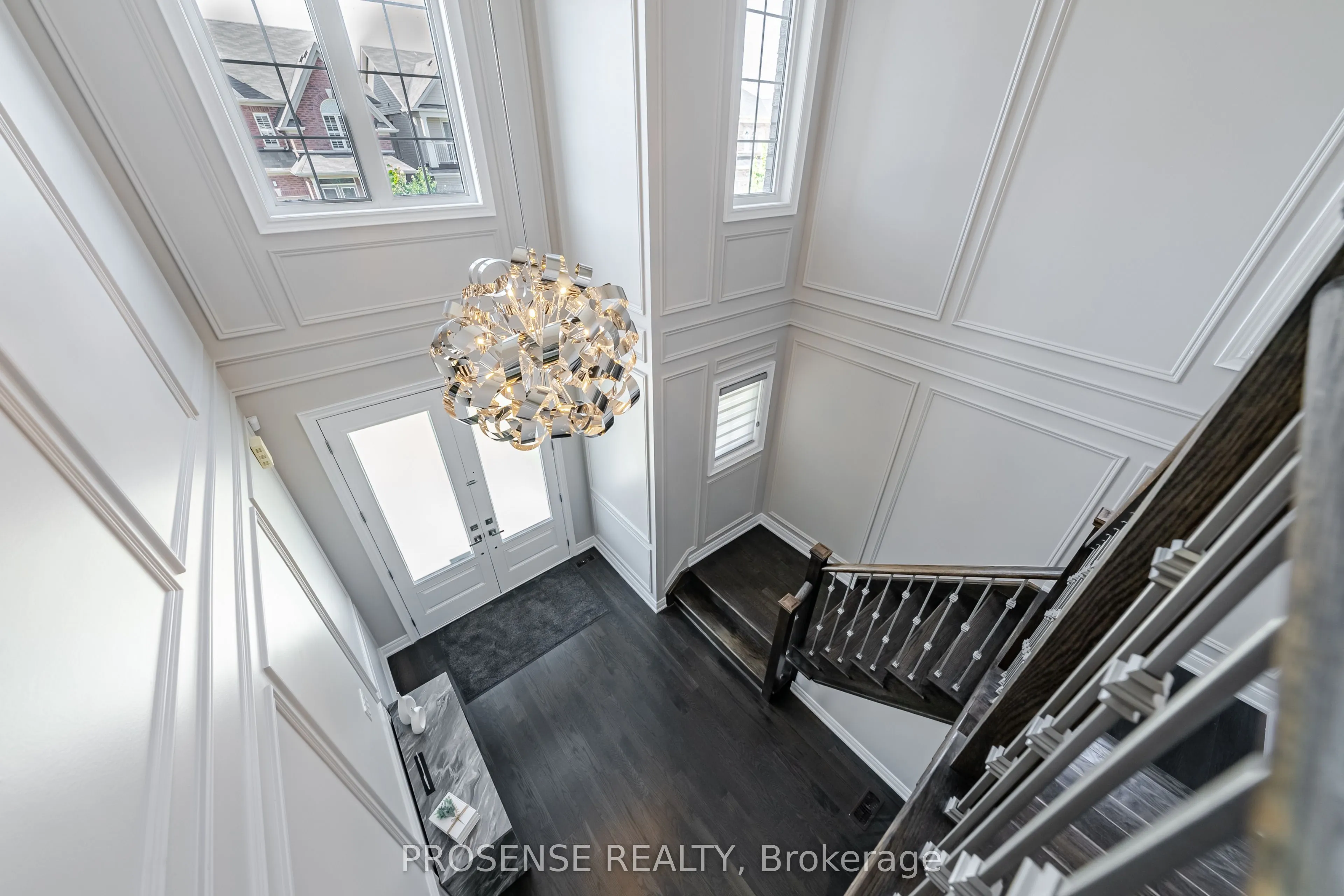 8 Macbean Crescent