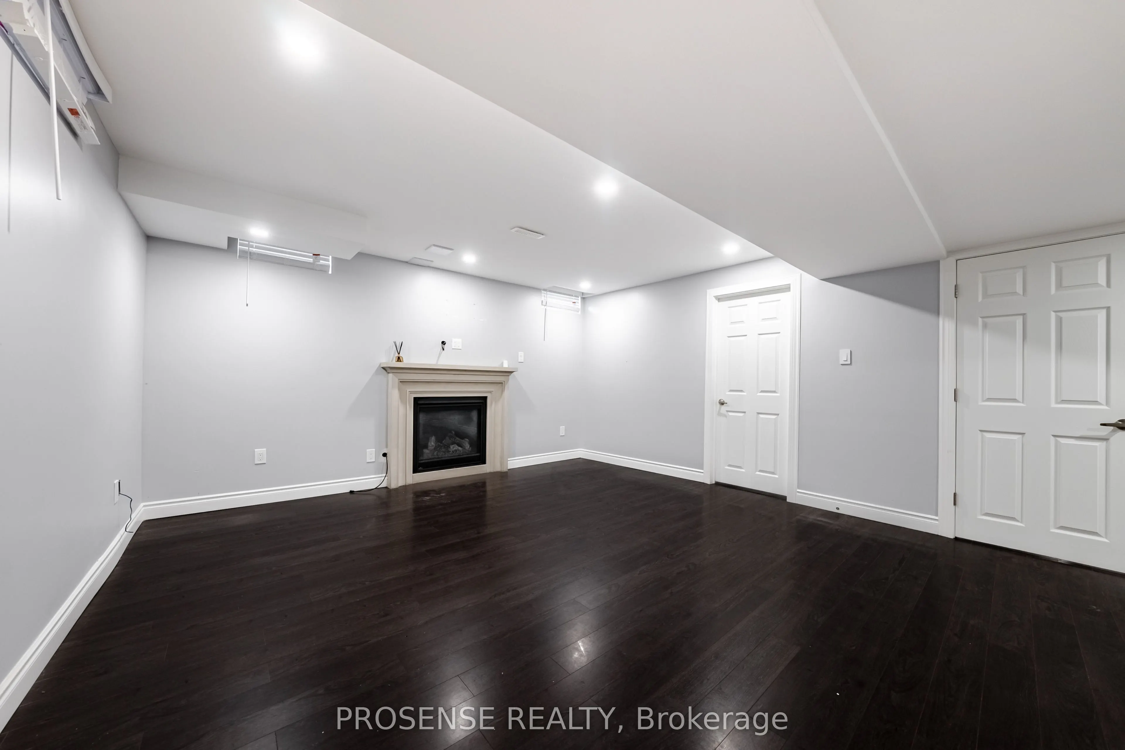 8 Macbean Crescent