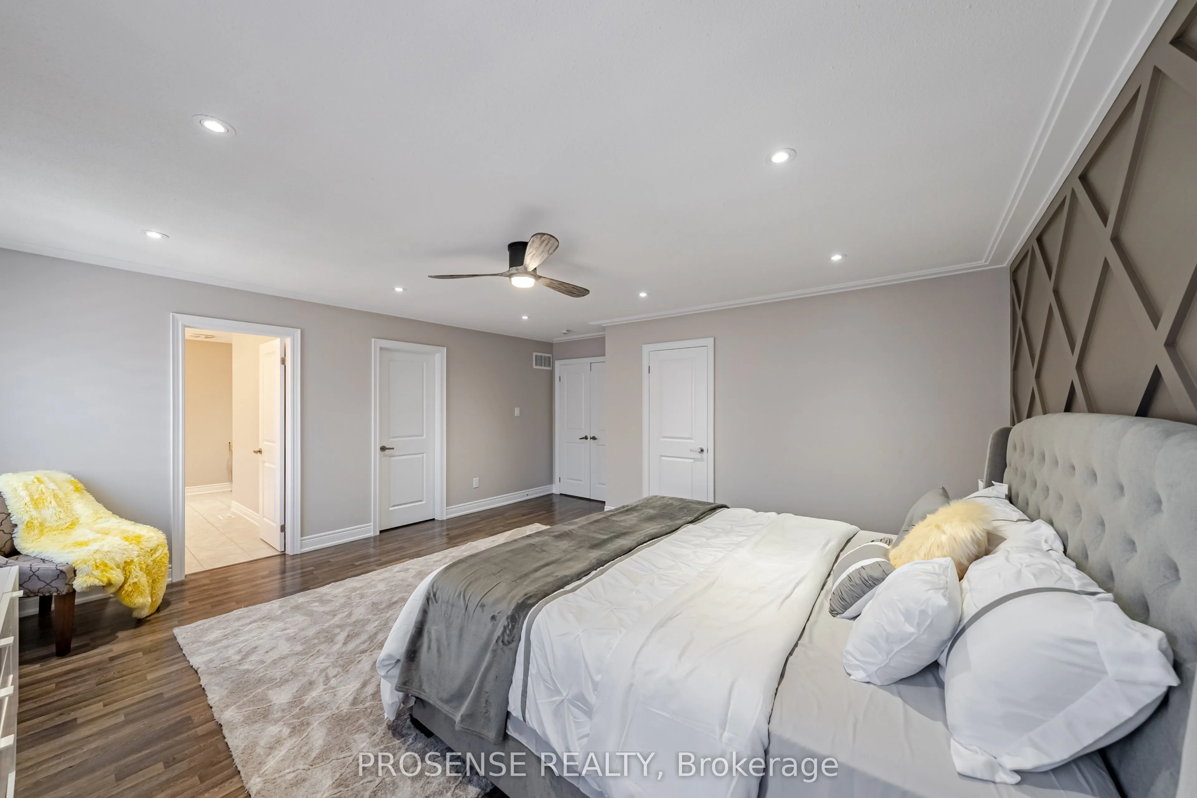 8 Macbean Crescent