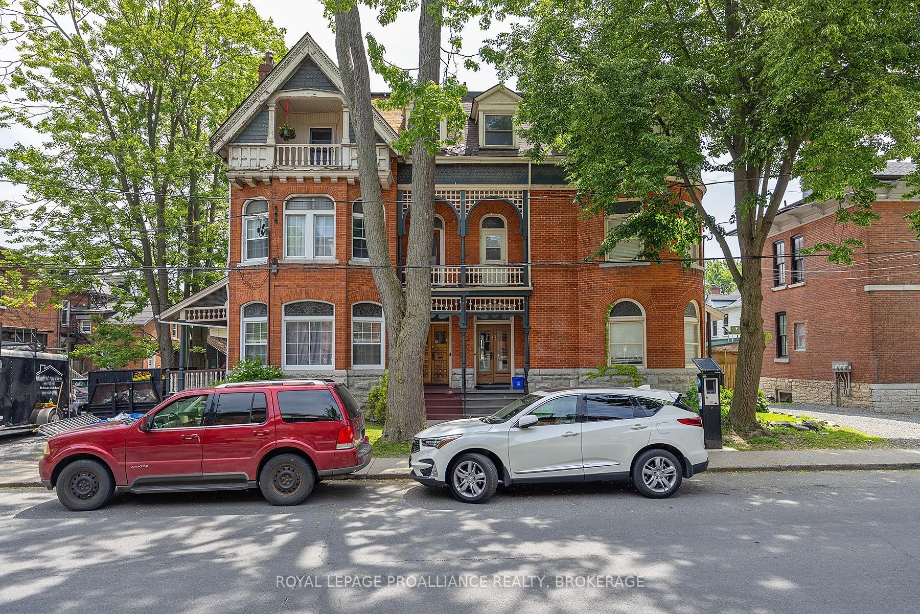 99 Bagot Street