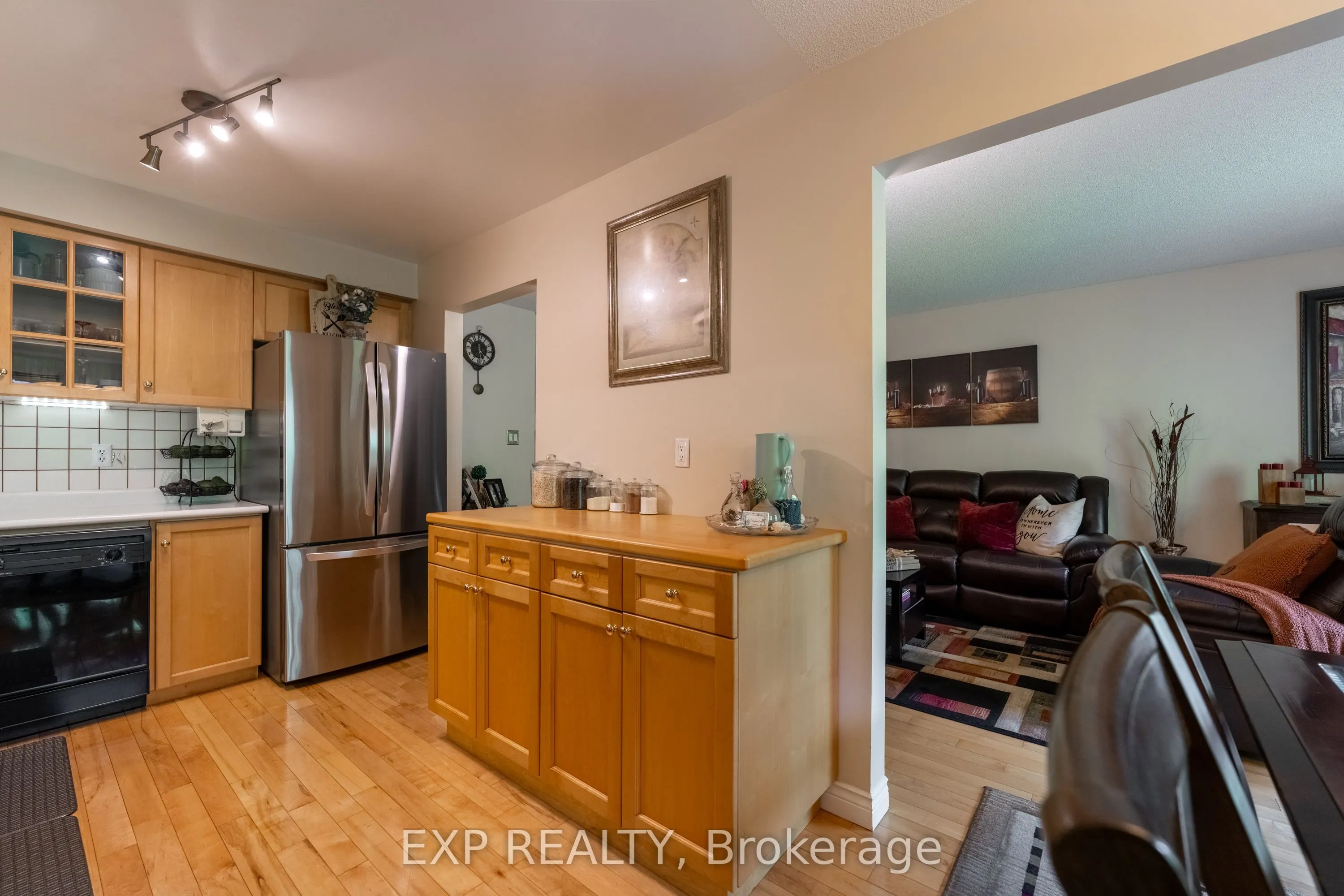 44 Frances Avenue, #28