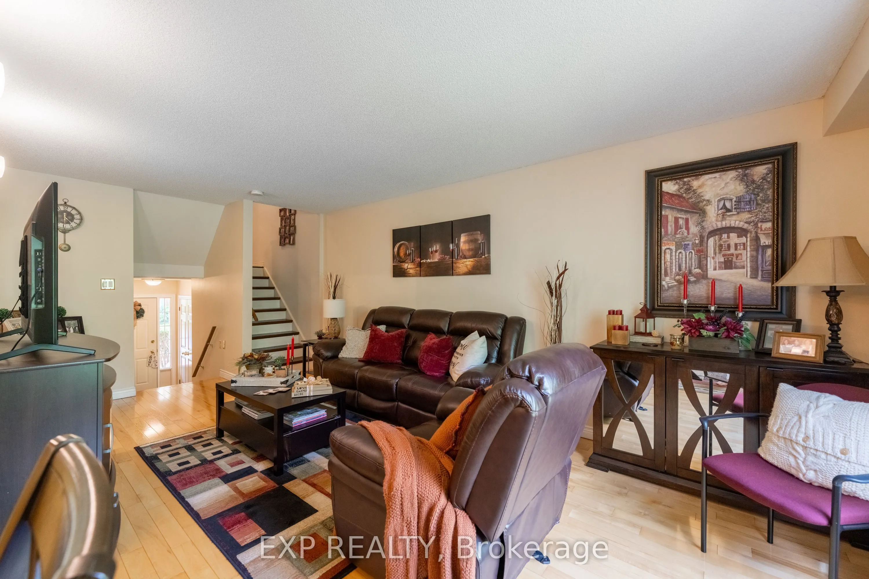 44 Frances Avenue, #28