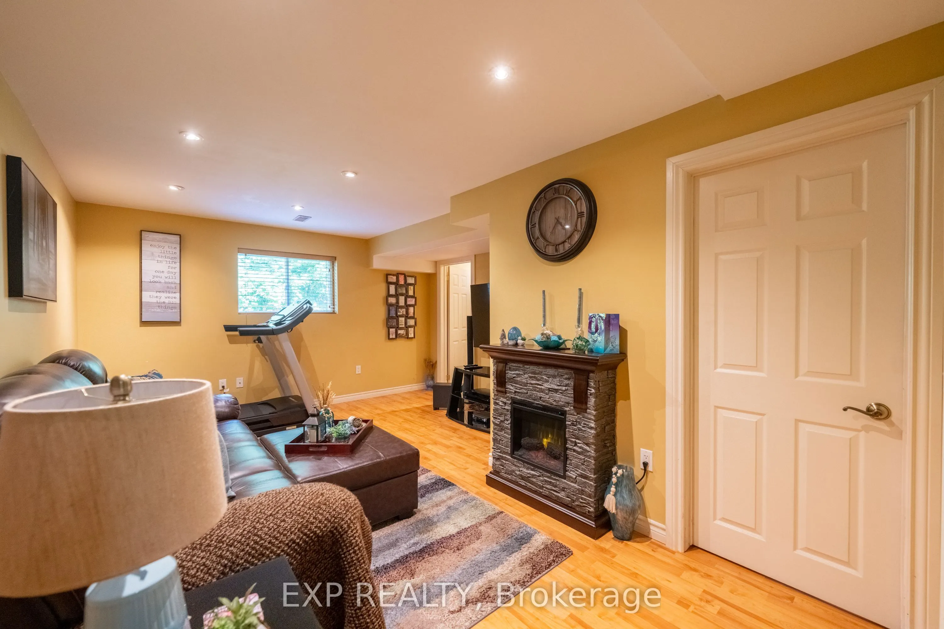 44 Frances Avenue, #28