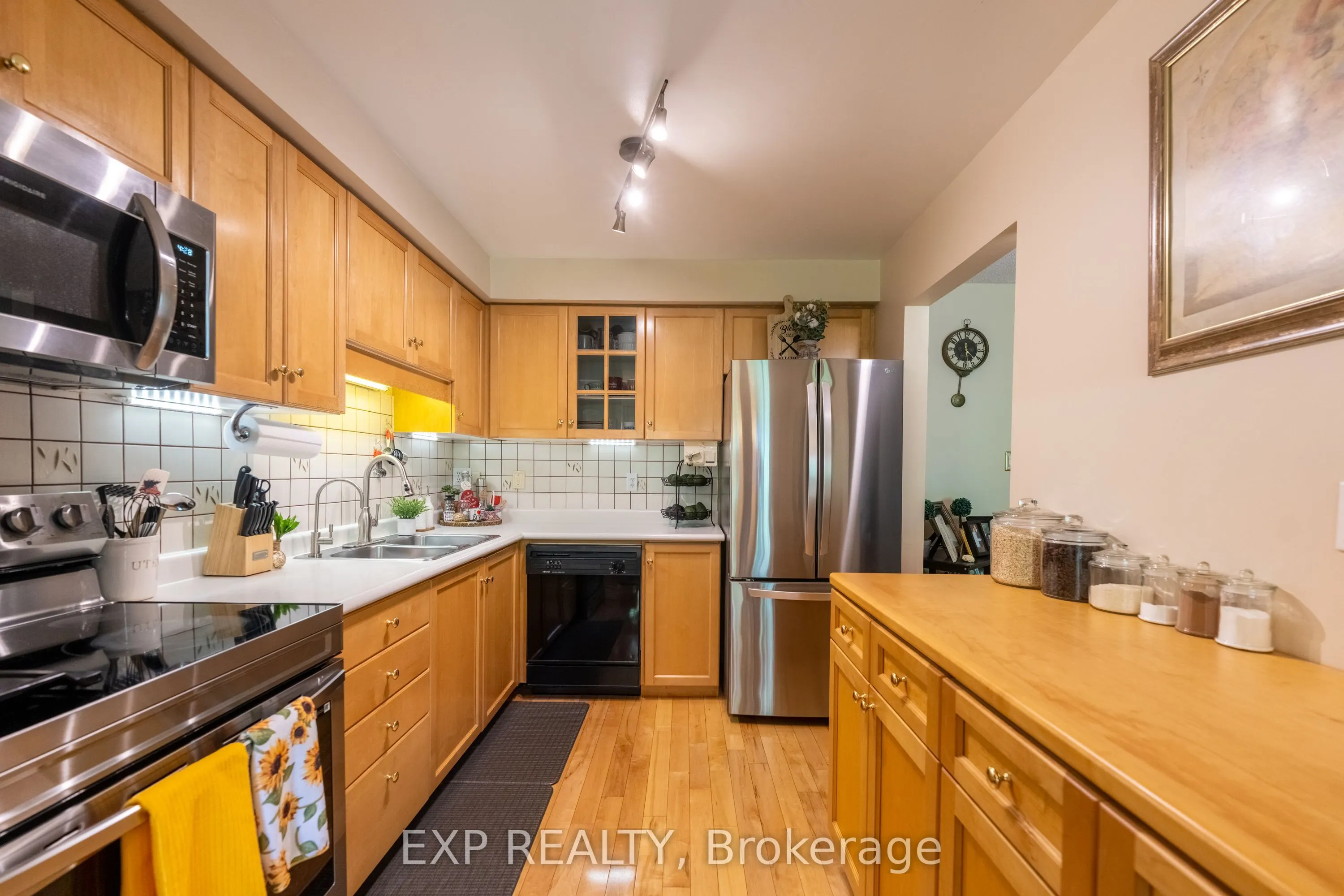 44 Frances Avenue, #28