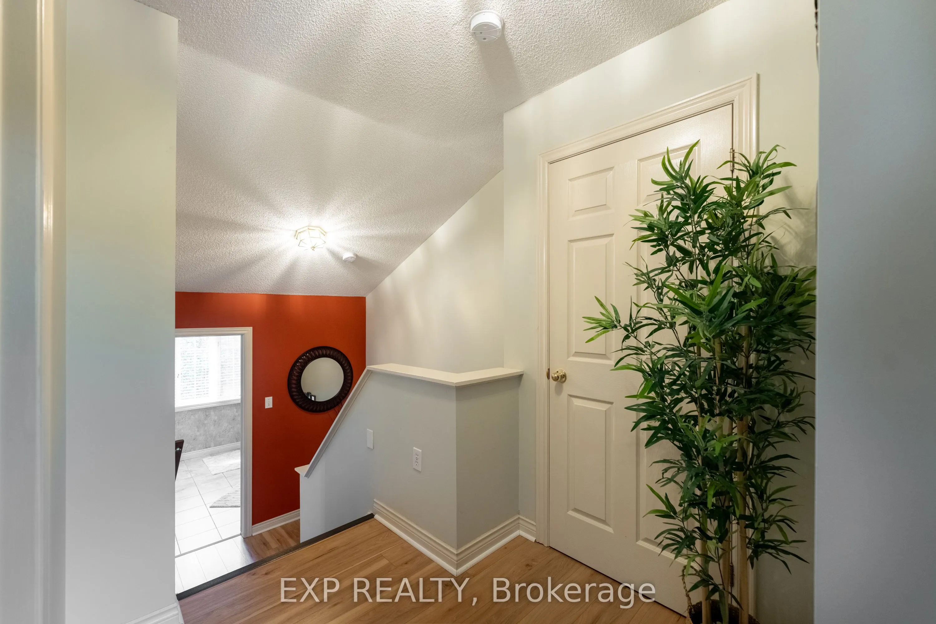 44 Frances Avenue, #28