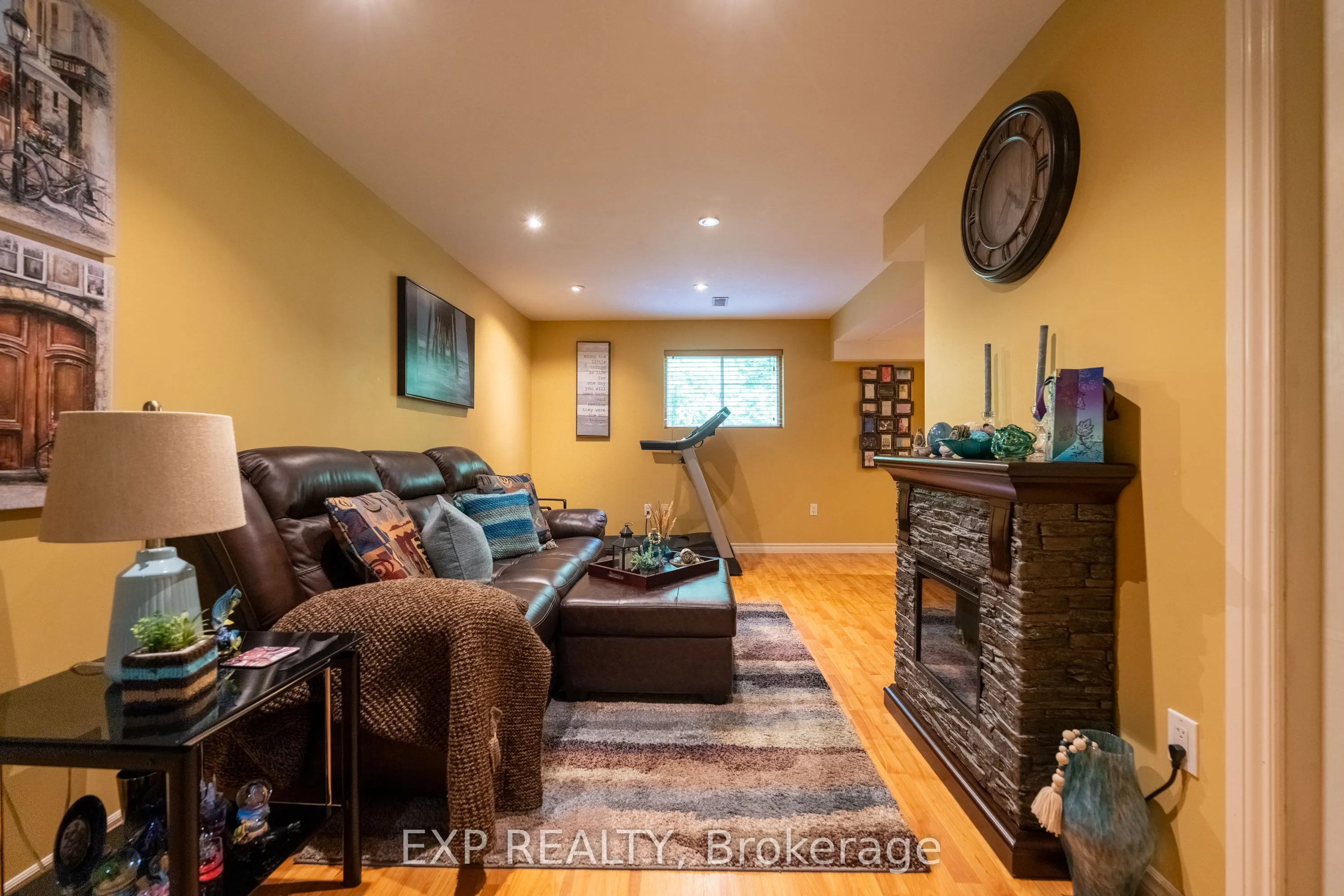 44 Frances Avenue, #28