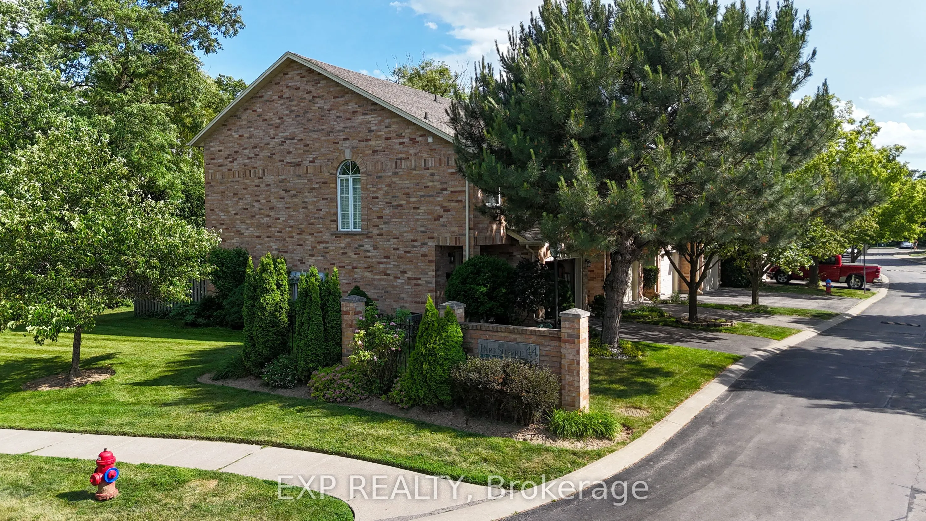 44 Frances Avenue, #28
