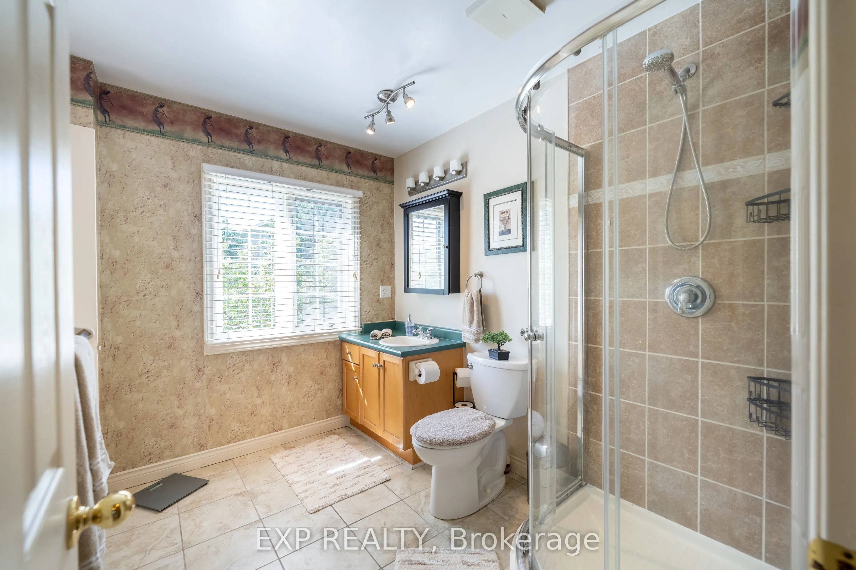 44 Frances Avenue, #28