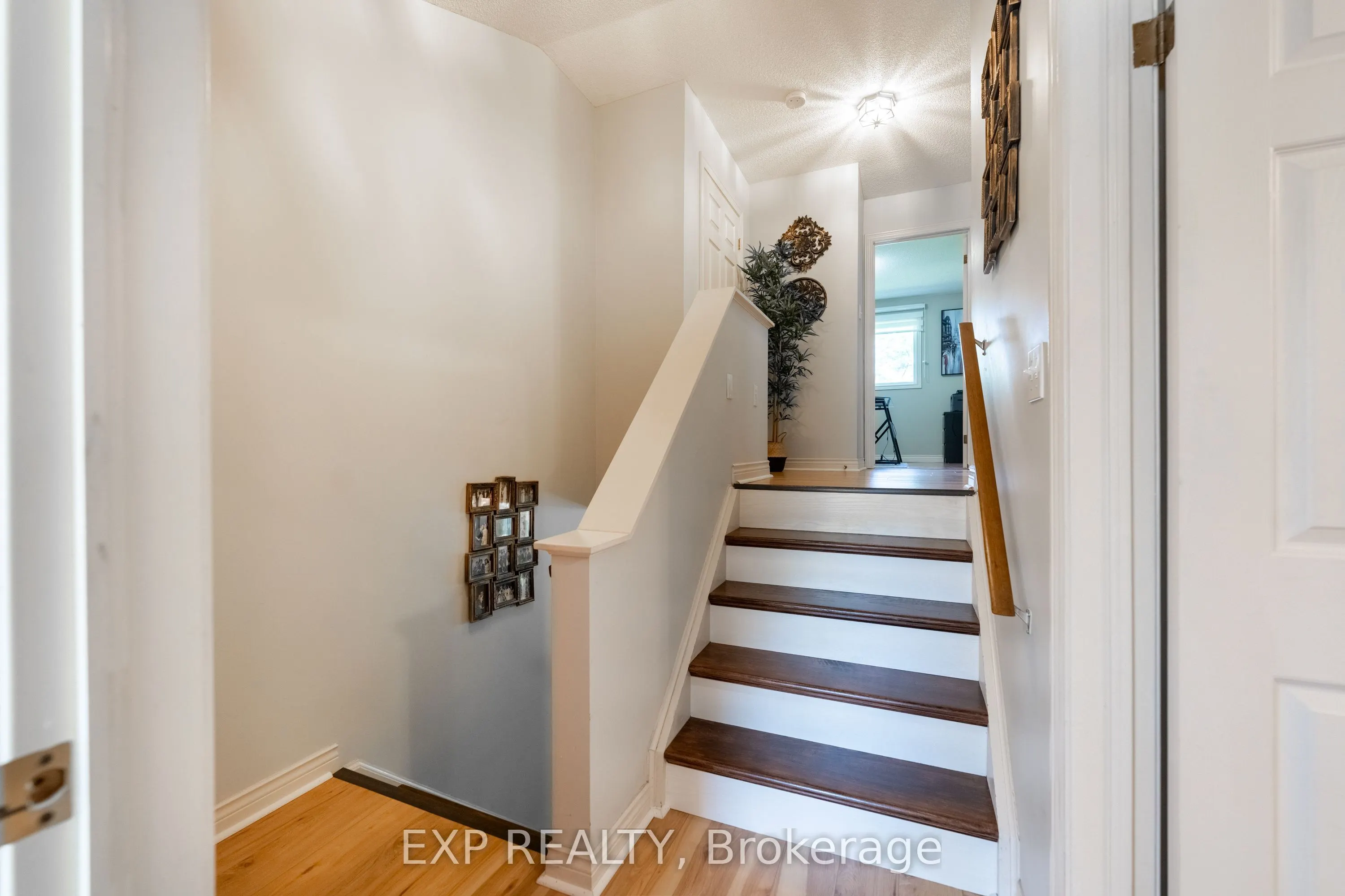 44 Frances Avenue, #28