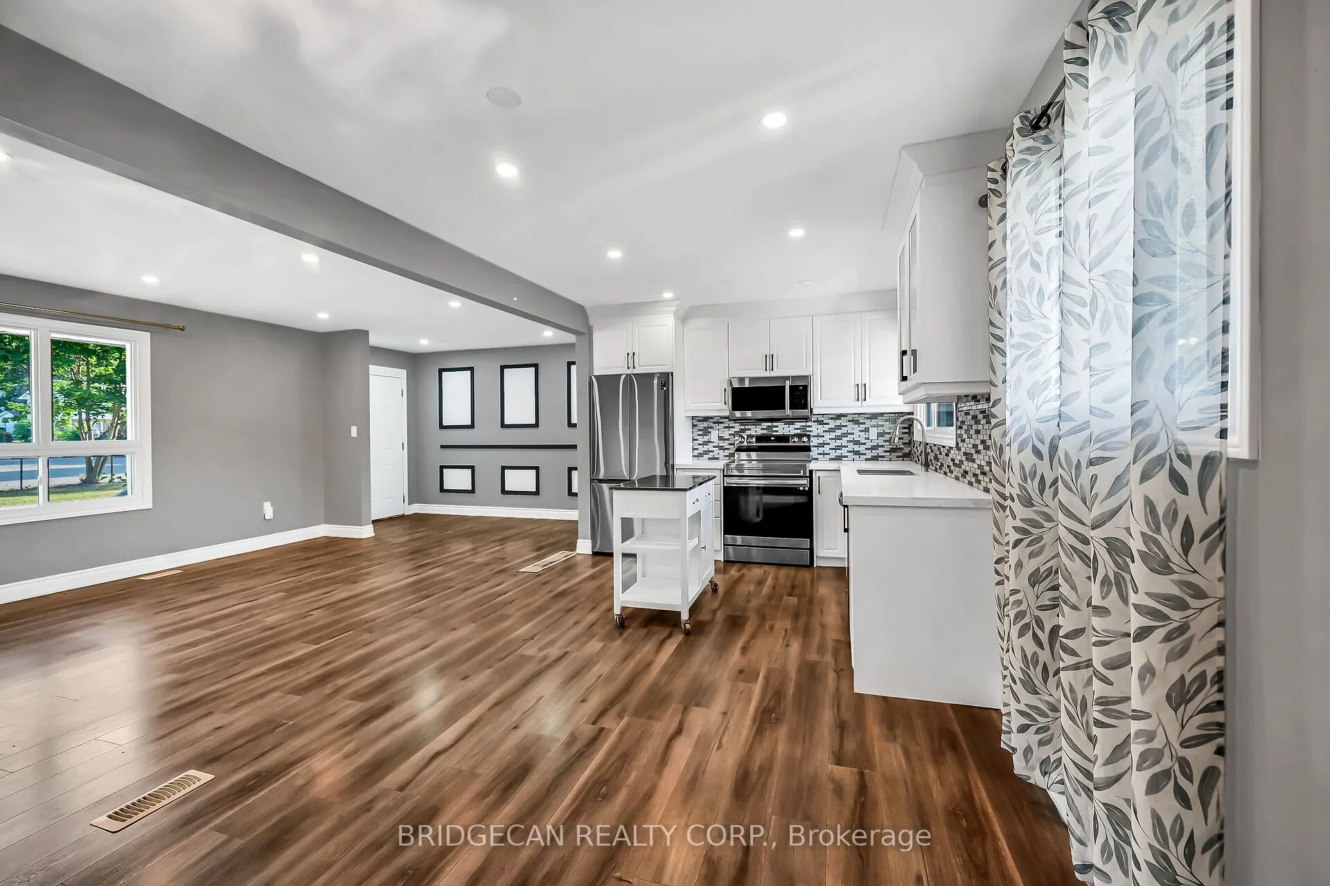 17 Brierwood Avenue