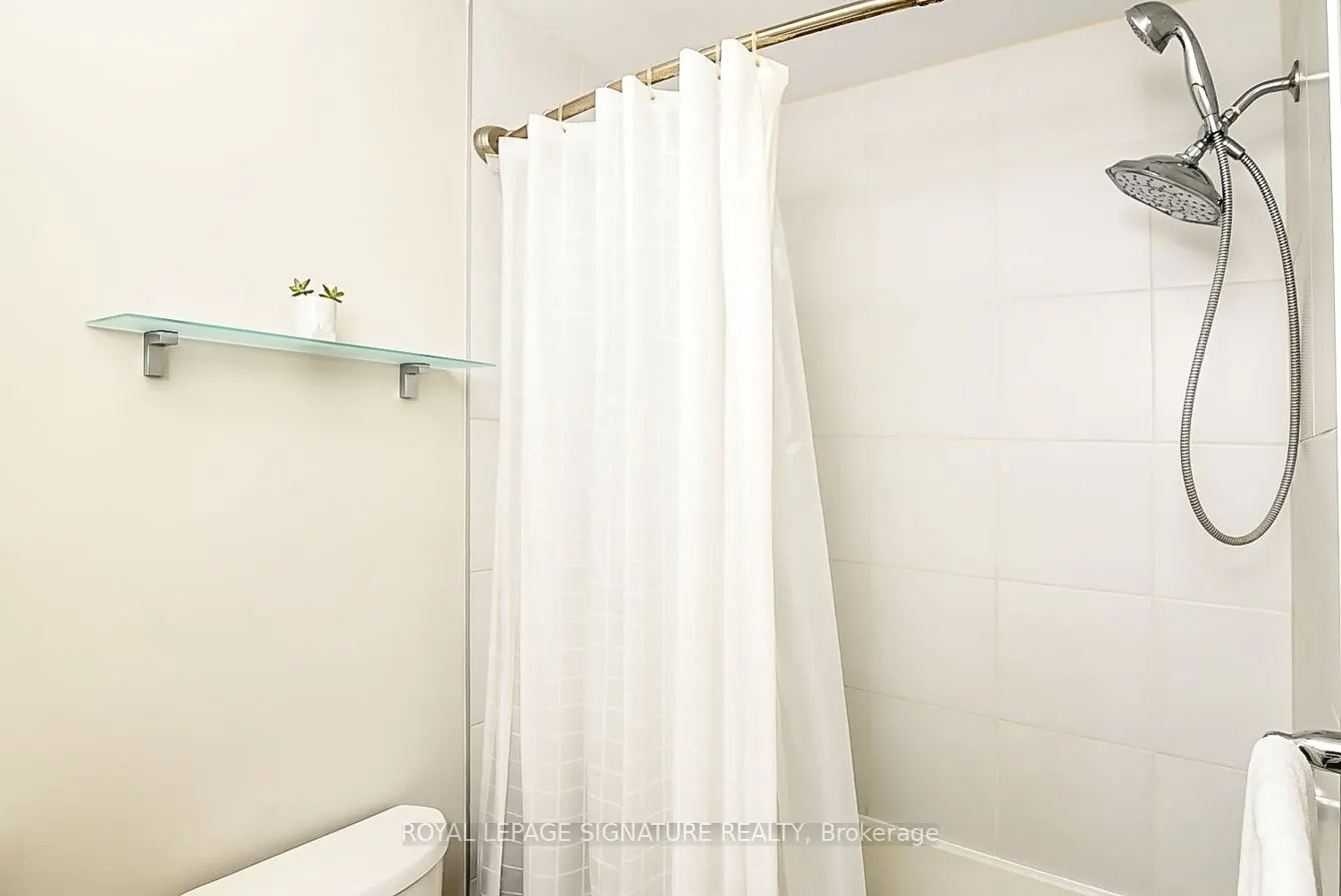 377 Glancaster Road, #53