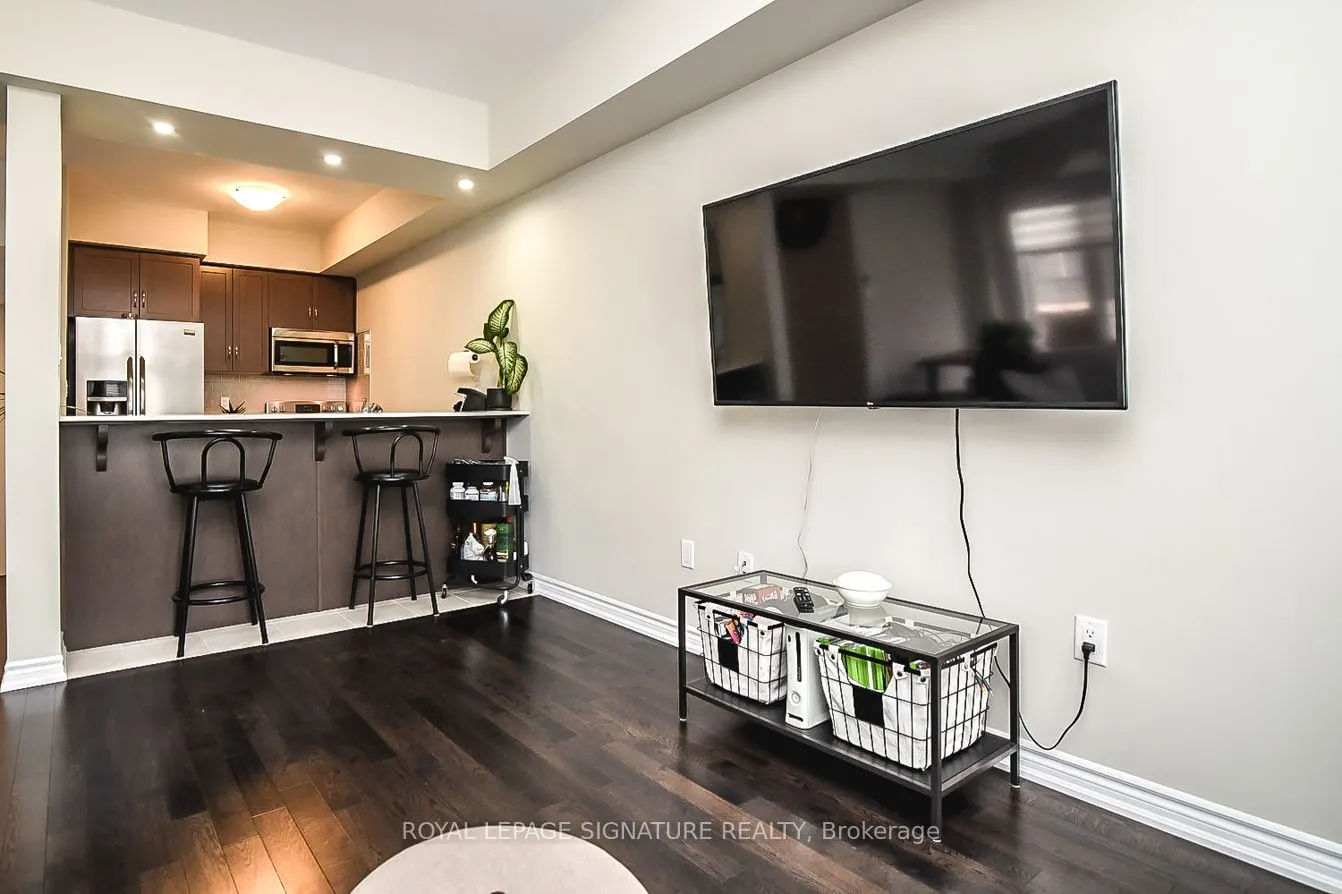 377 Glancaster Road, #53