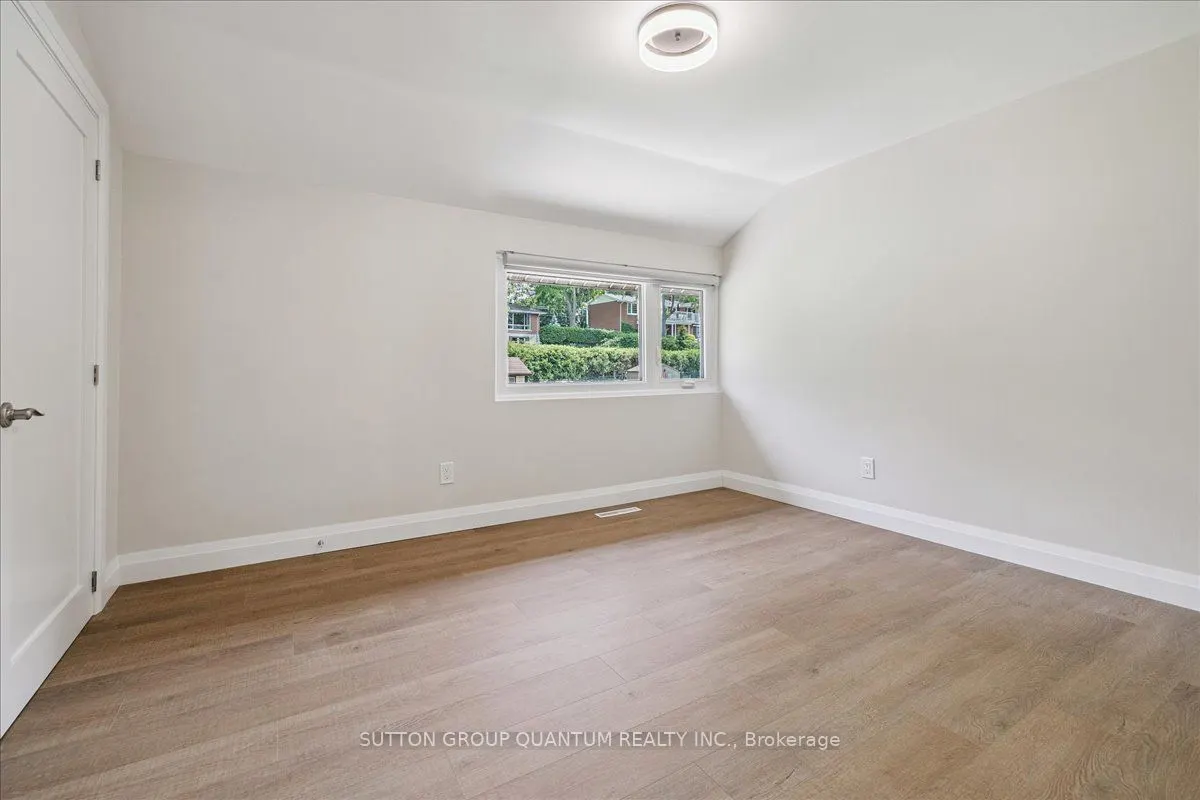 18 Pleasant Avenue, #Unit 1