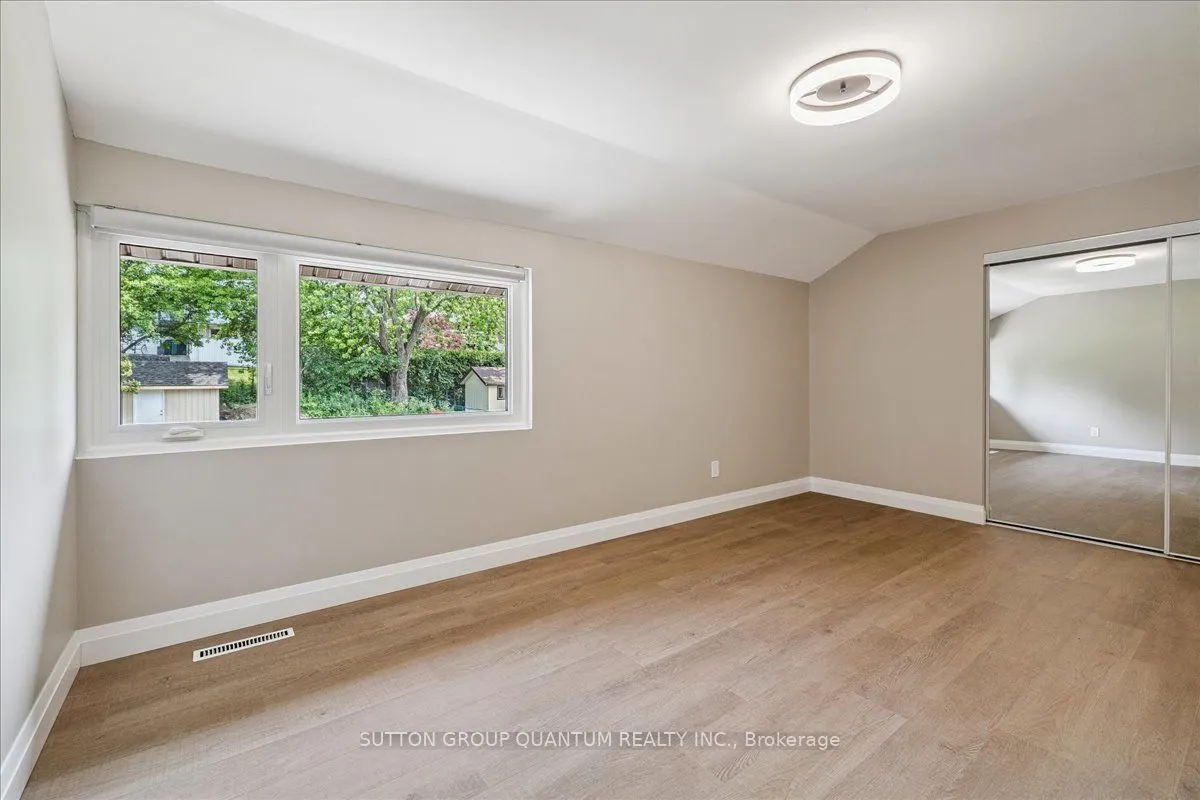 18 Pleasant Avenue, #Unit 1