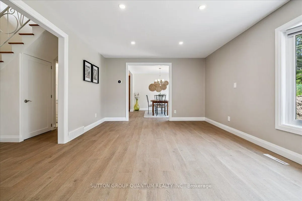 18 Pleasant Avenue, #Unit 1