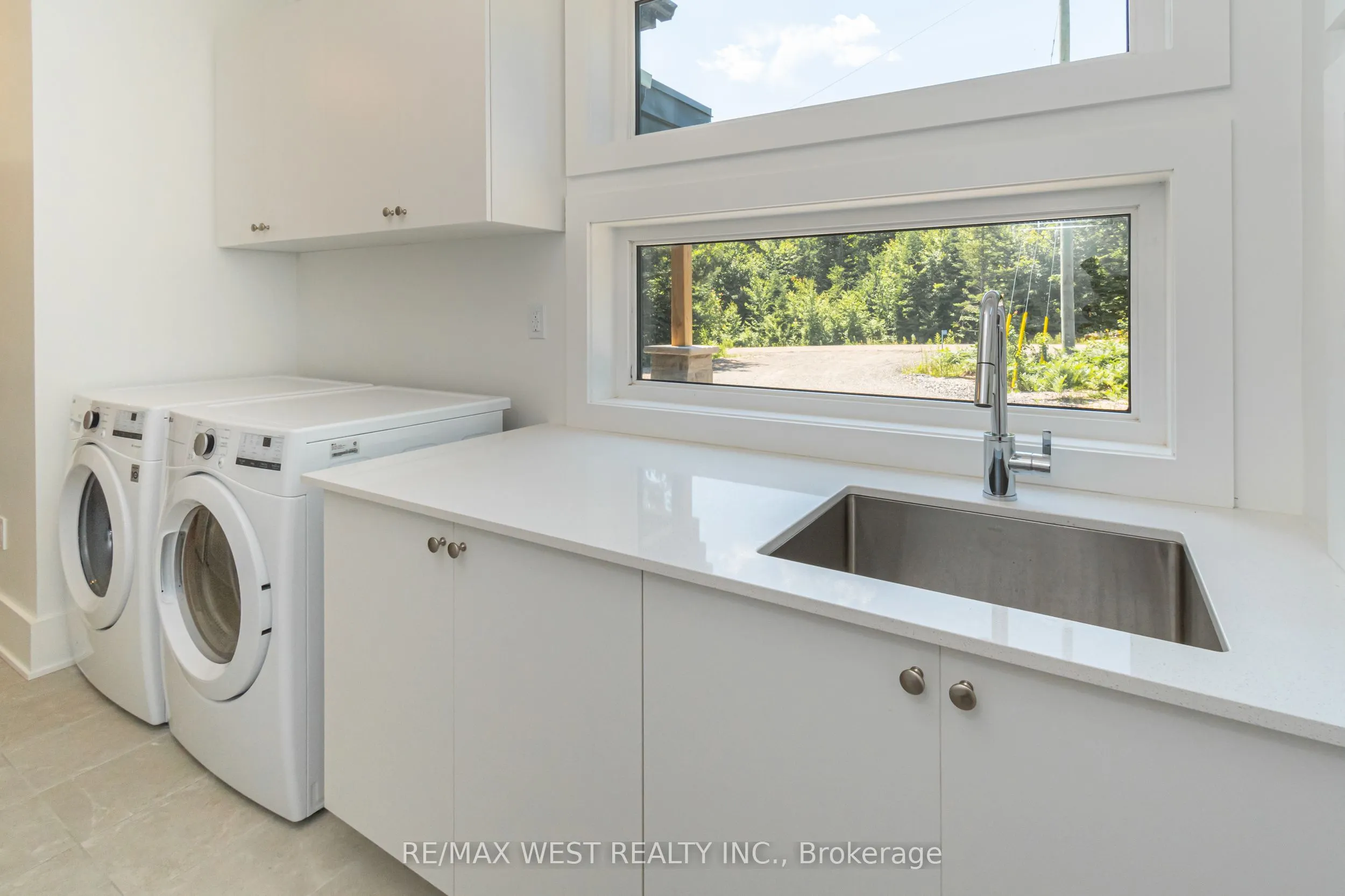 1006 Fallingbrook Court, #27