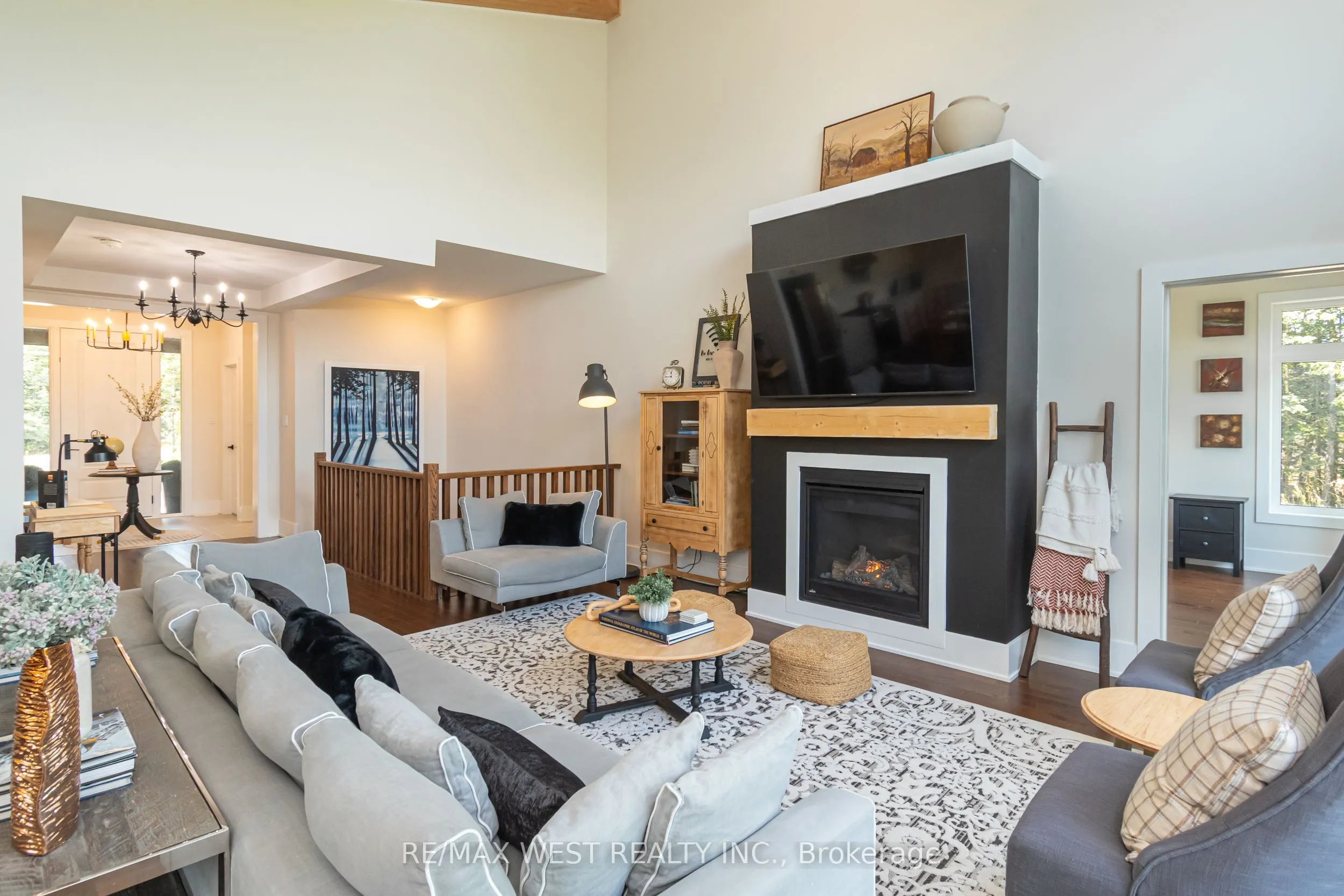 1006 Fallingbrook Court, #27