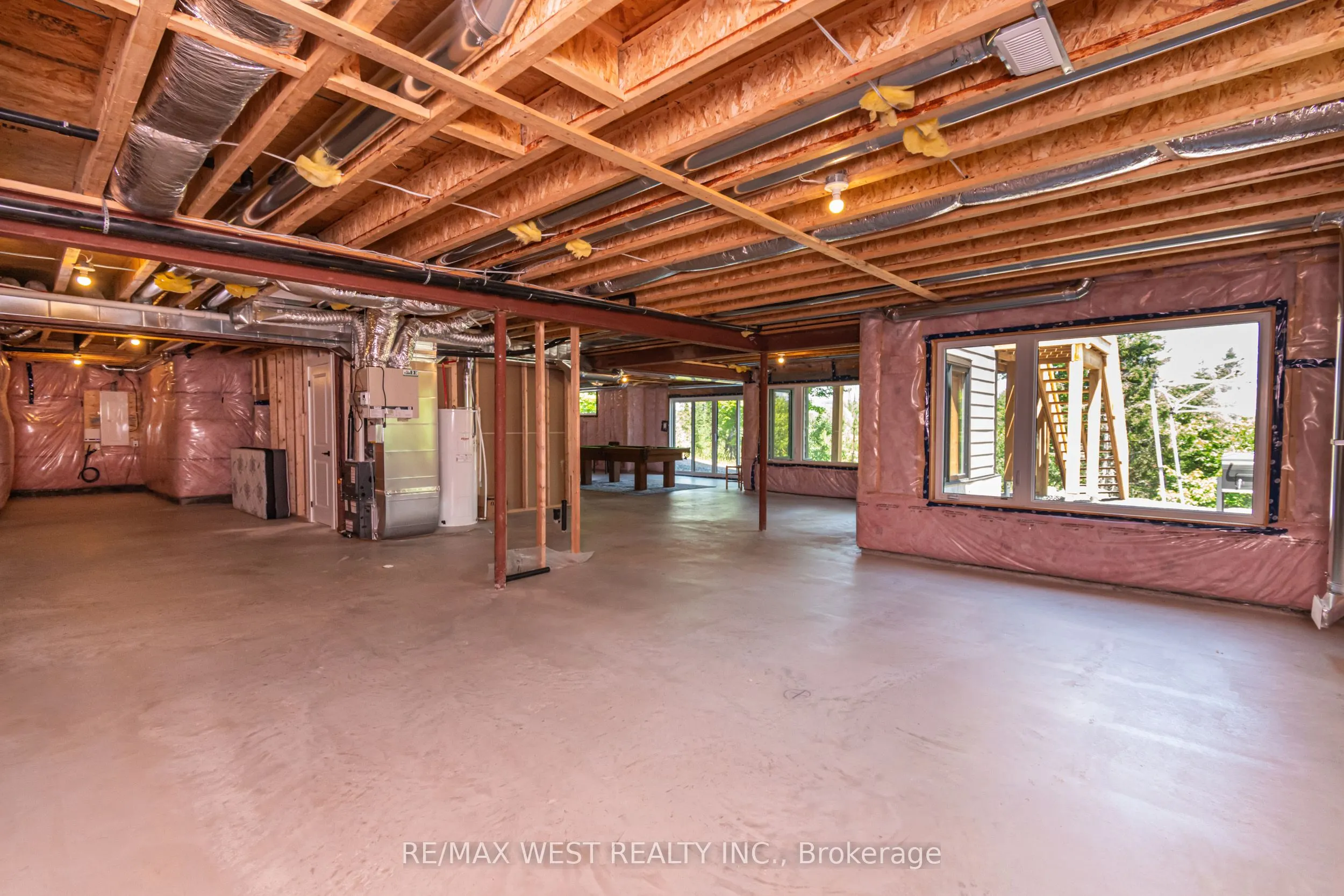 1006 Fallingbrook Court, #27