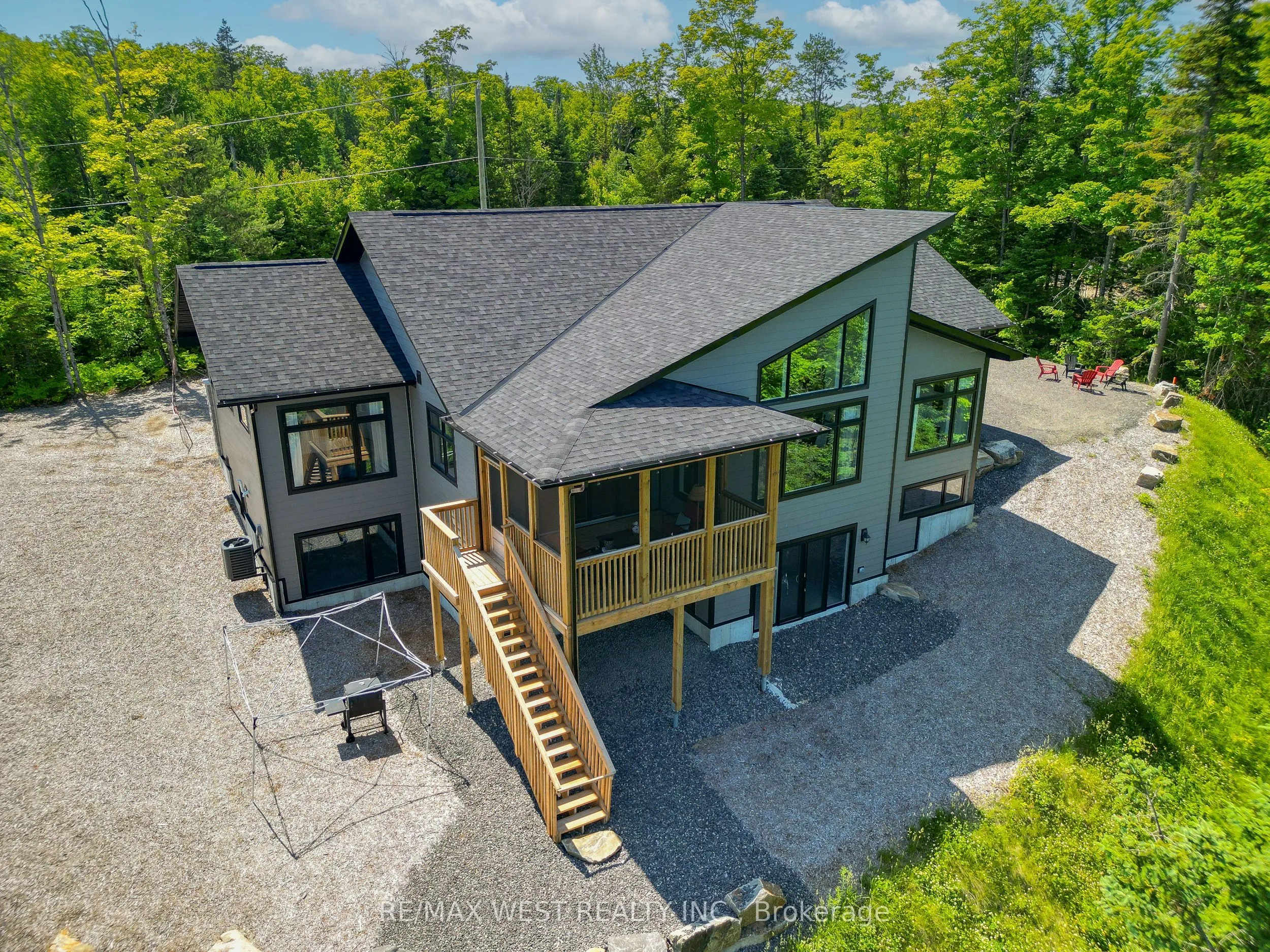 1006 Fallingbrook Court, #27
