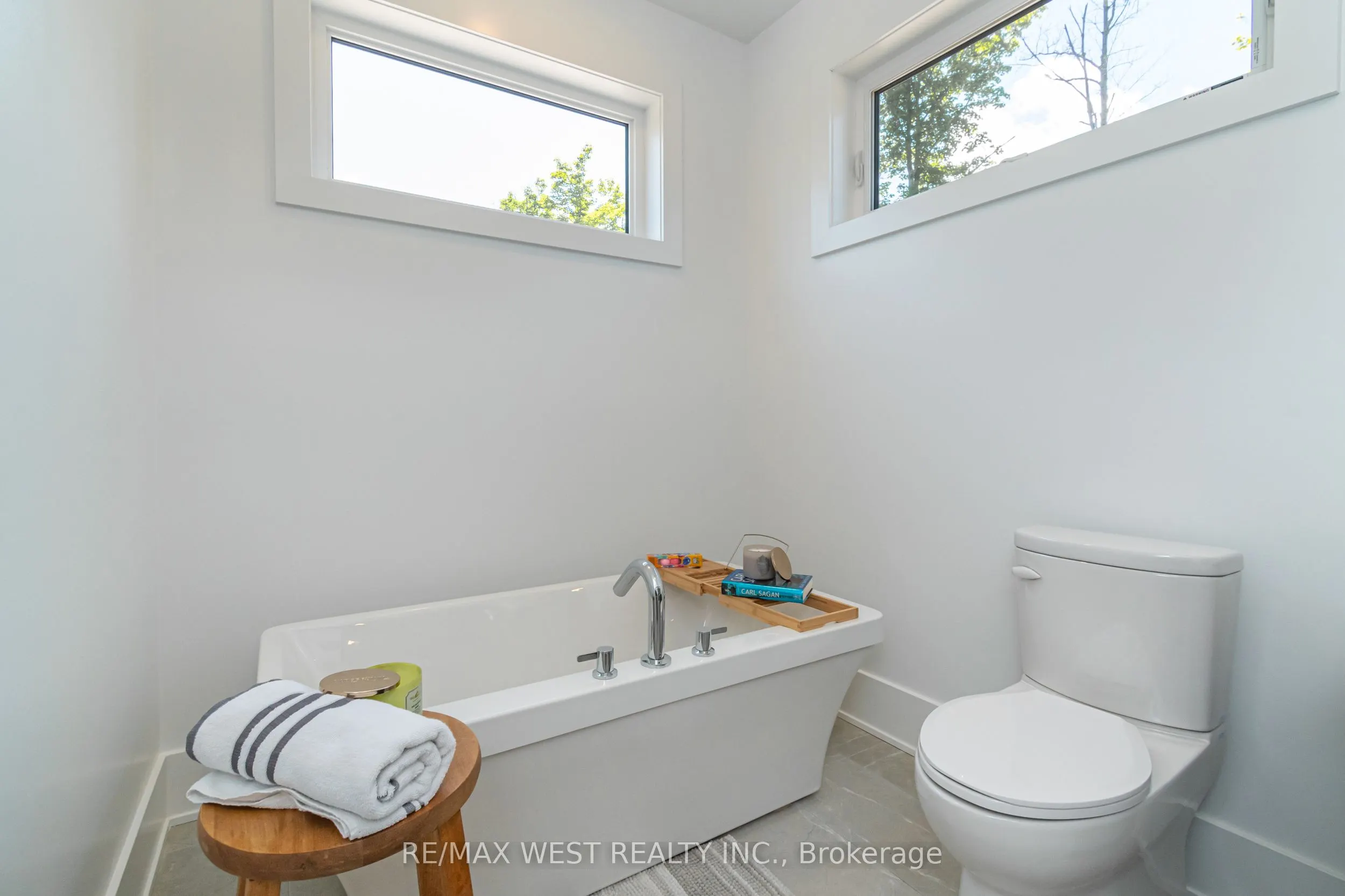 1006 Fallingbrook Court, #27