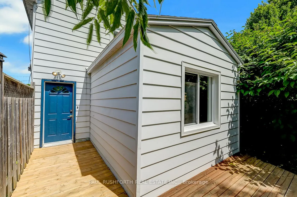 978 Admiral Avenue