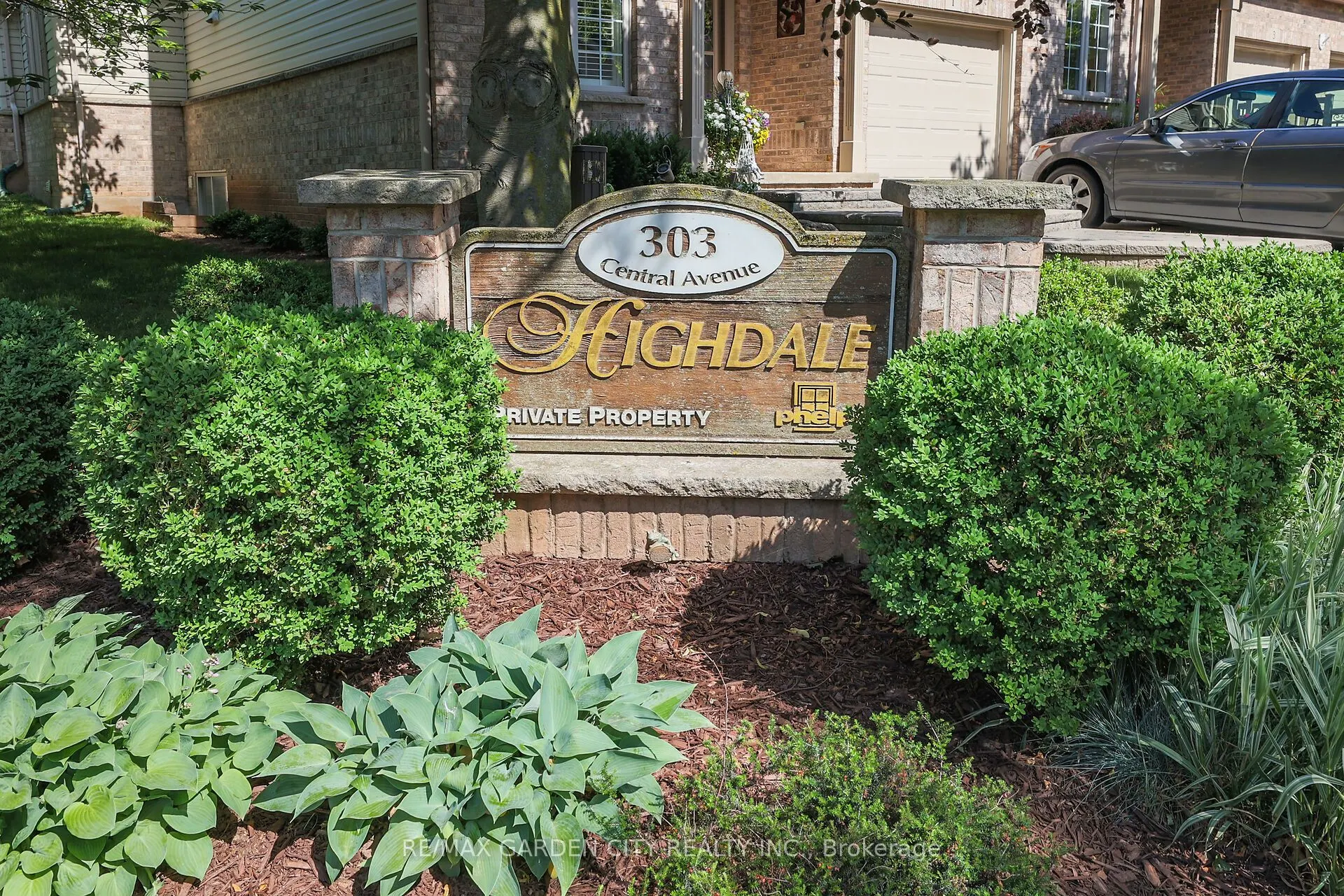 303 Central Avenue, #27