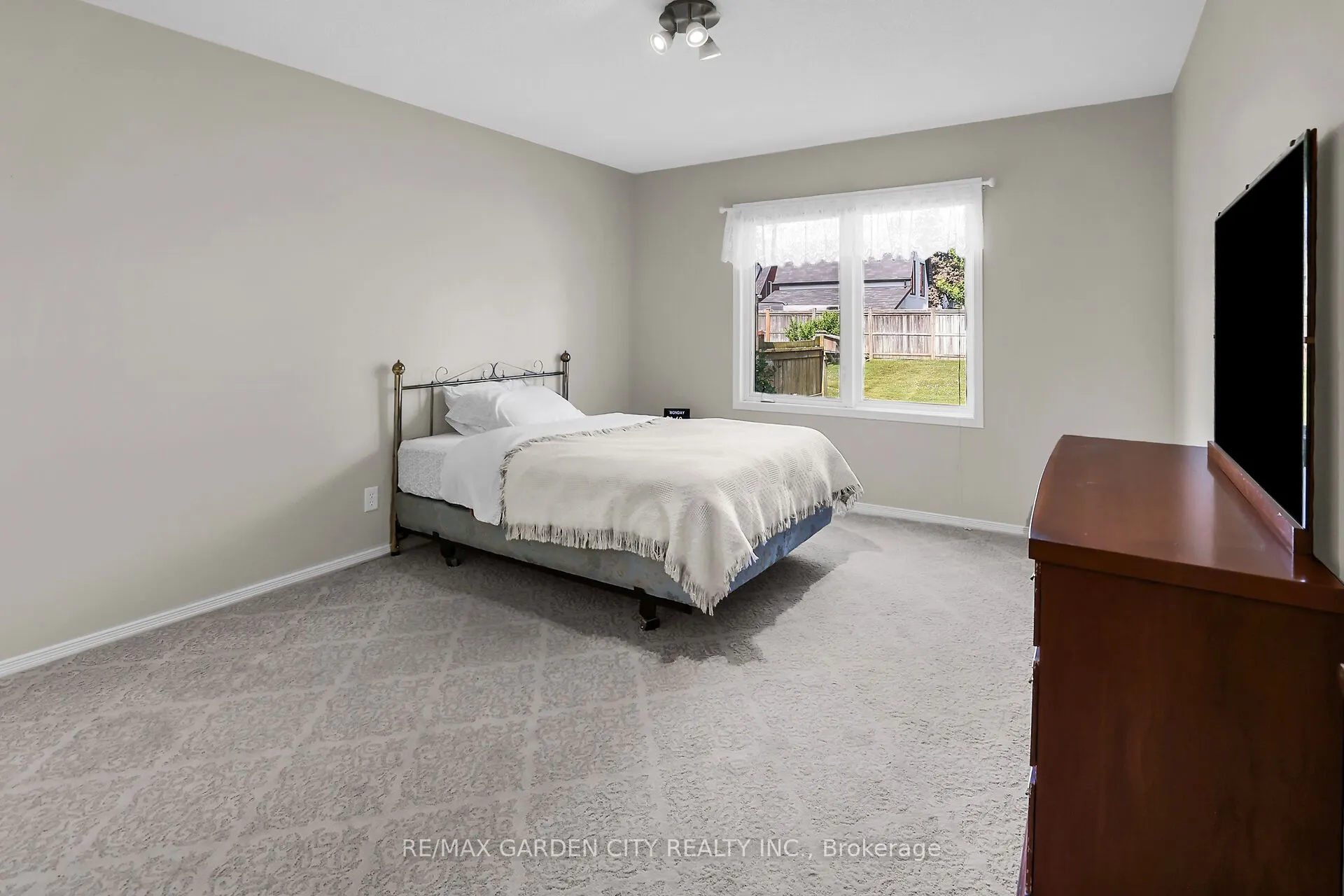 303 Central Avenue, #27