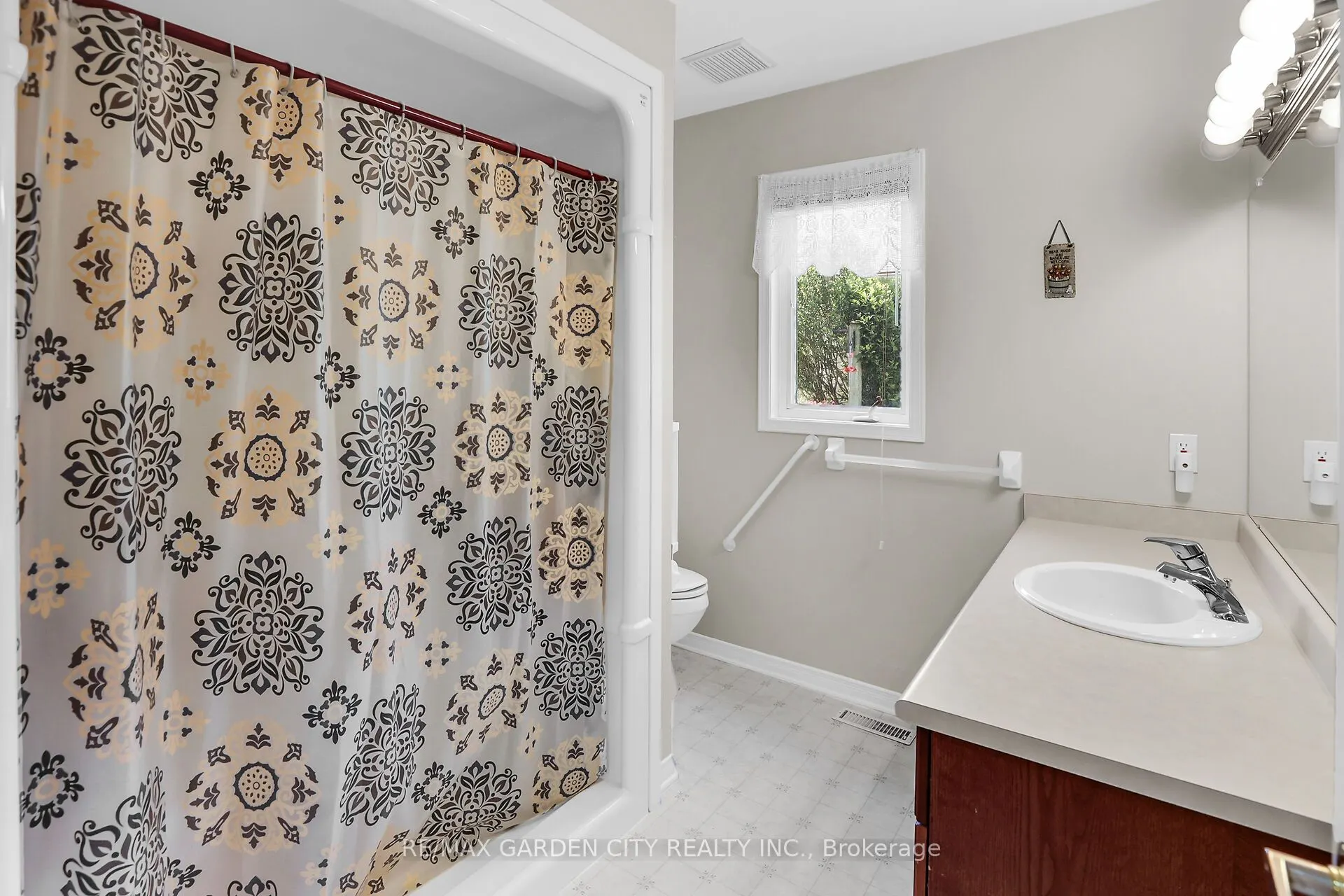 303 Central Avenue, #27