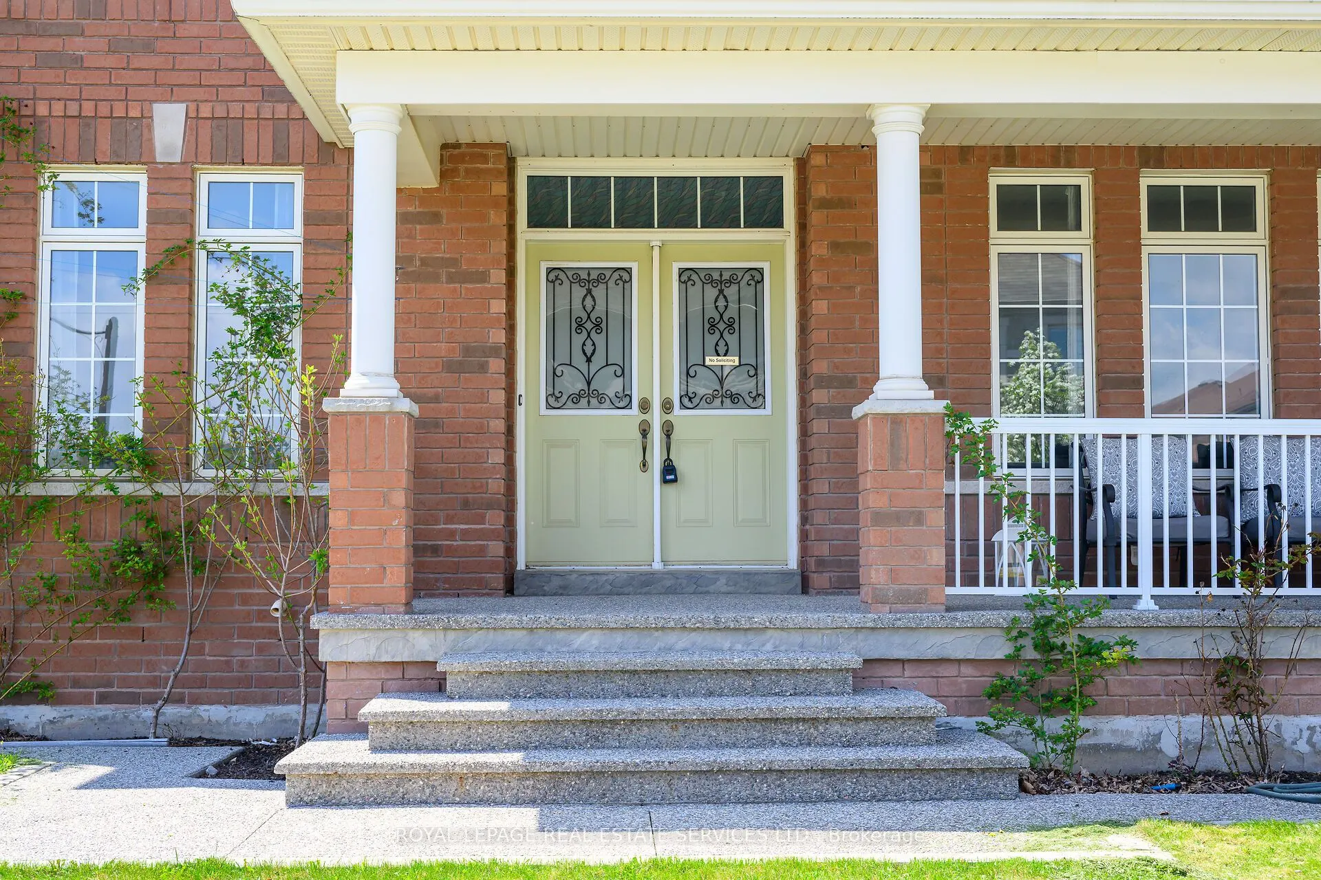 123 Attridge Crescent