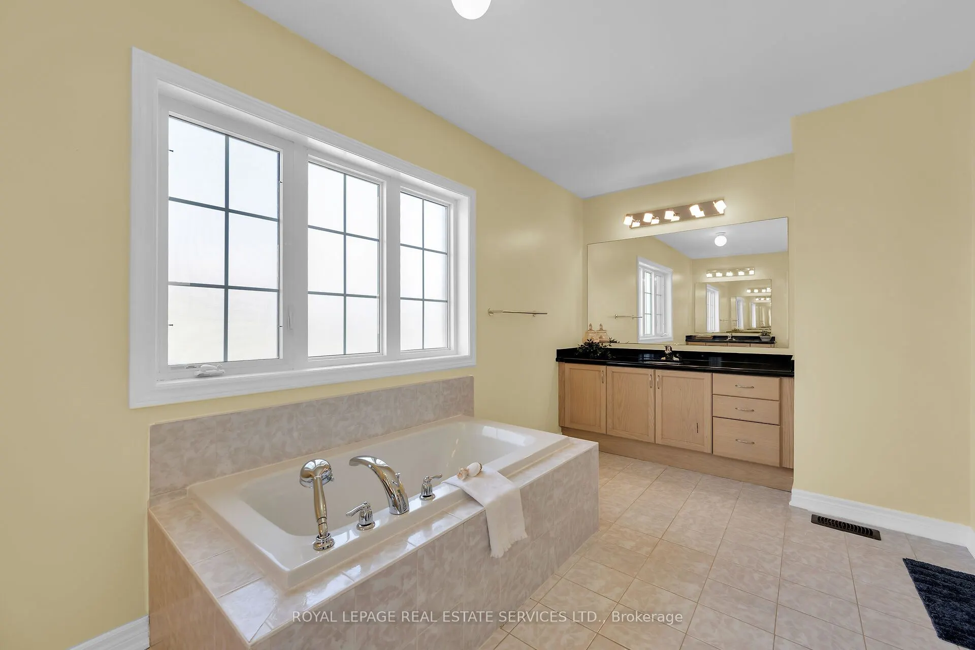 123 Attridge Crescent