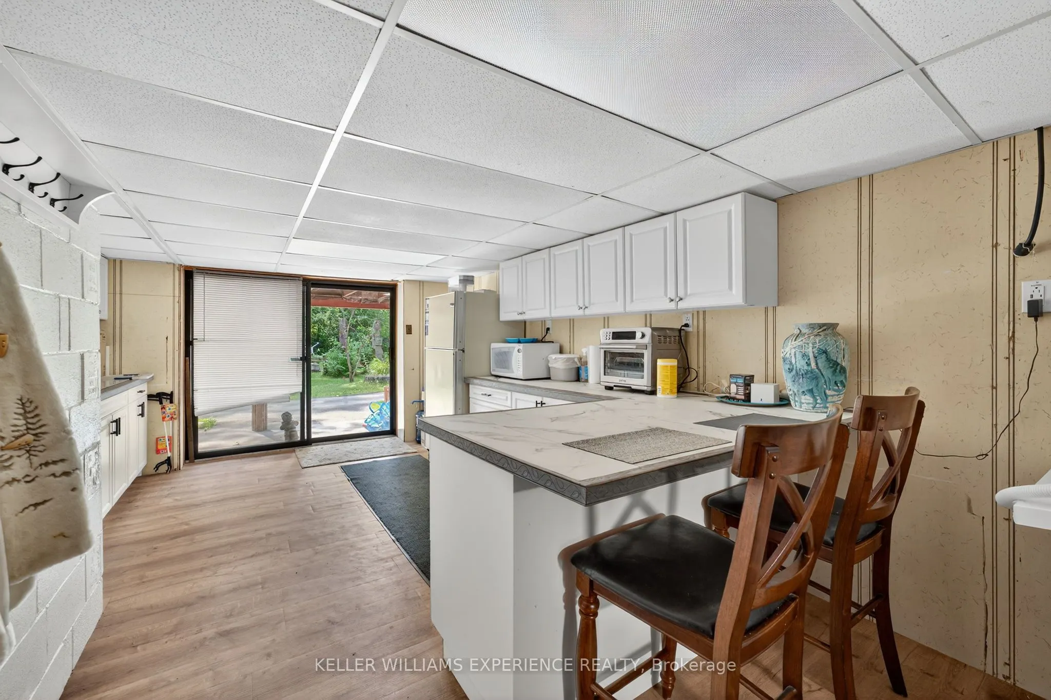 27 Wolverine Beach Road