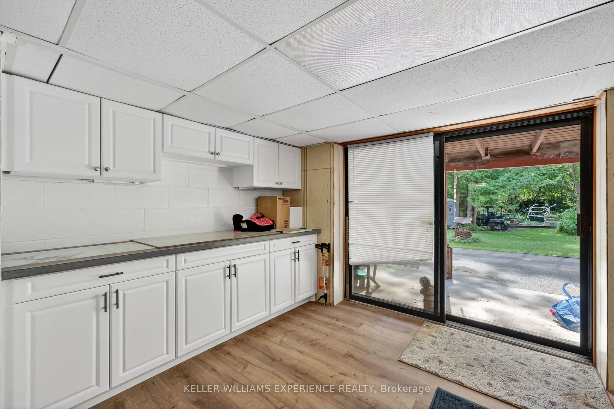 27 Wolverine Beach Road