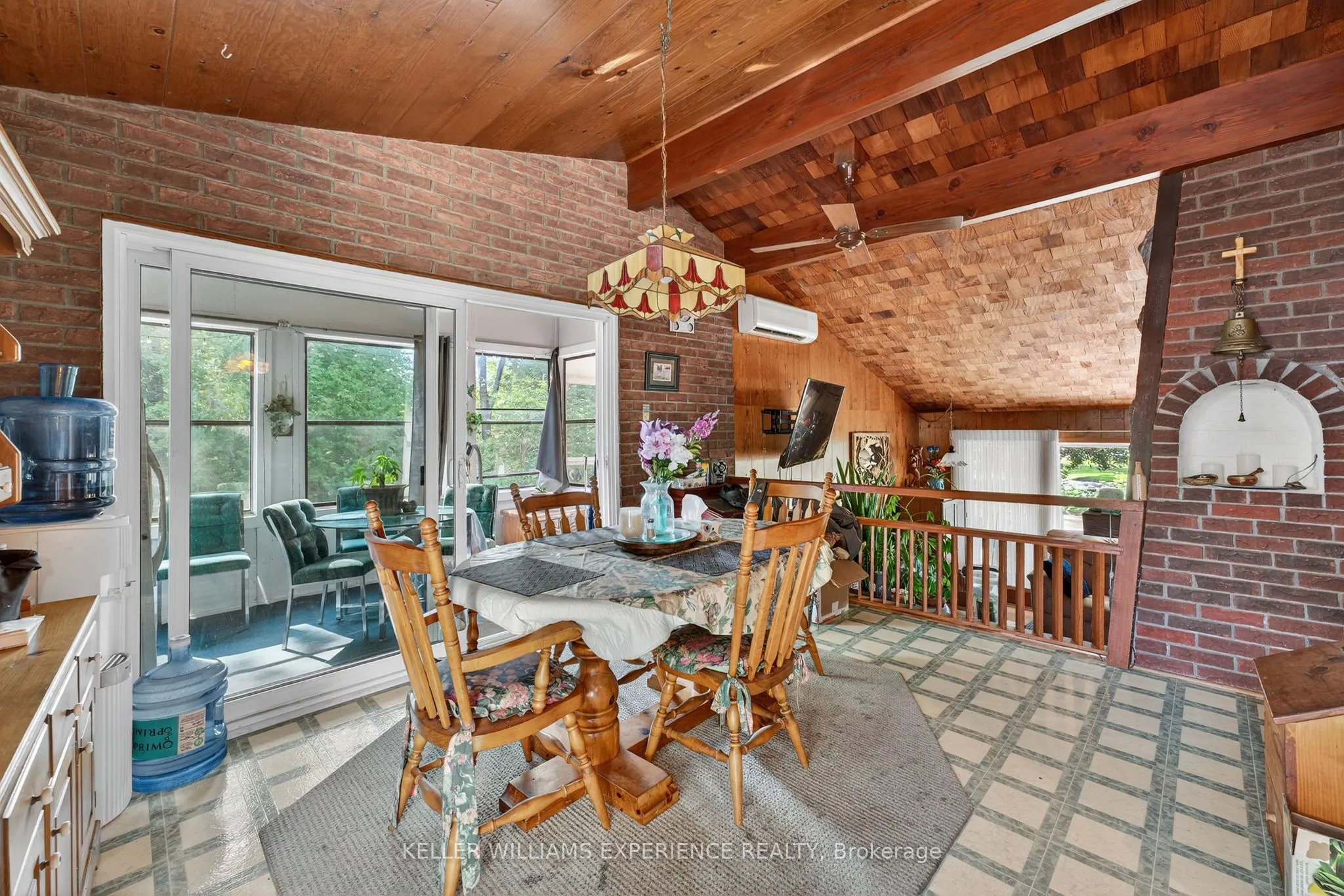27 Wolverine Beach Road