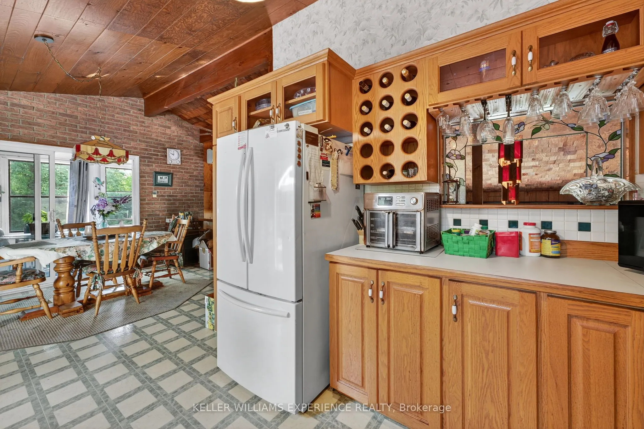 27 Wolverine Beach Road