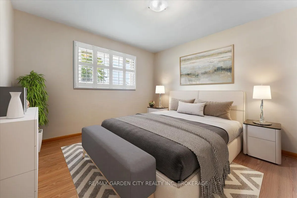 160 ELGIN Street