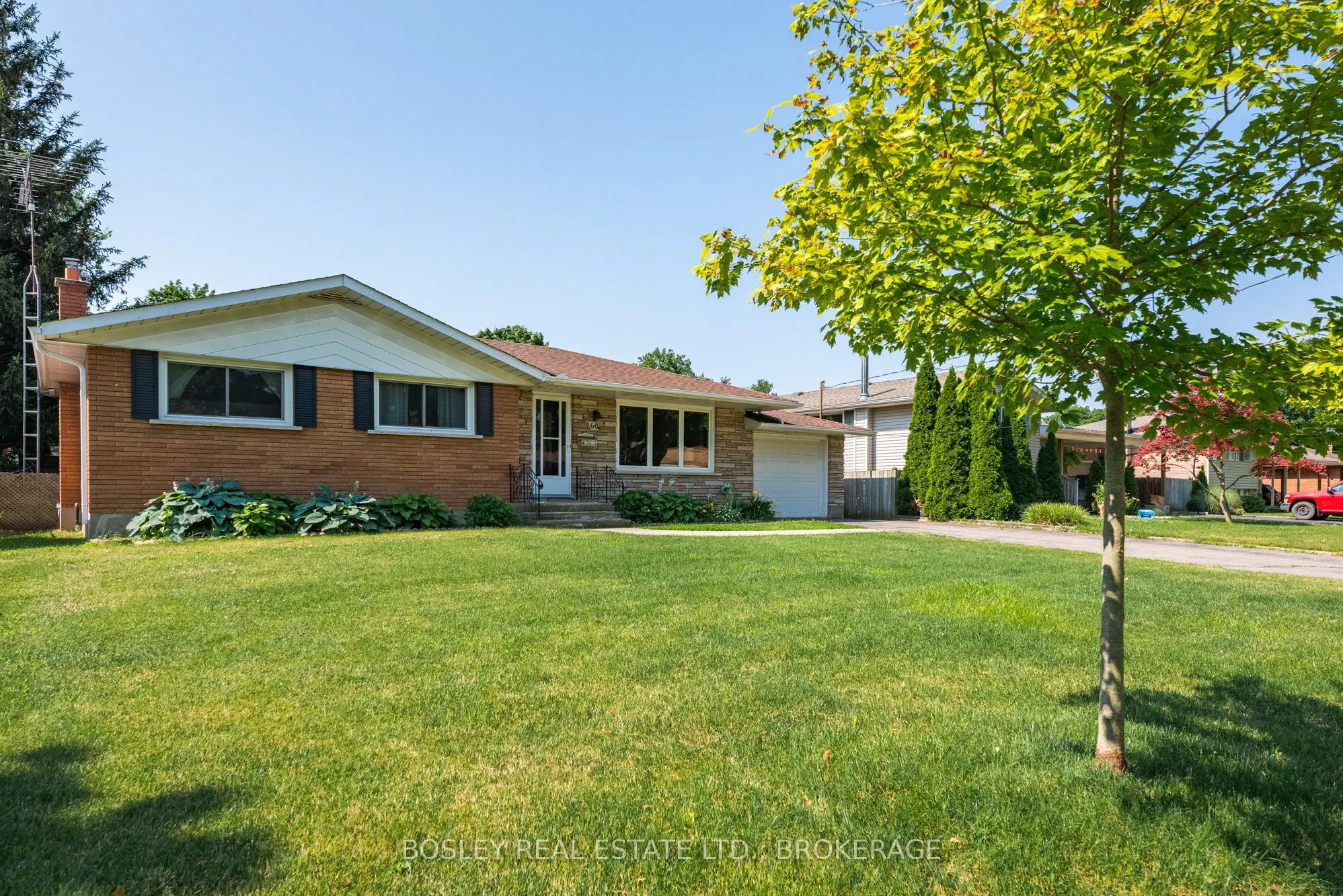 60 Royal Manor Drive