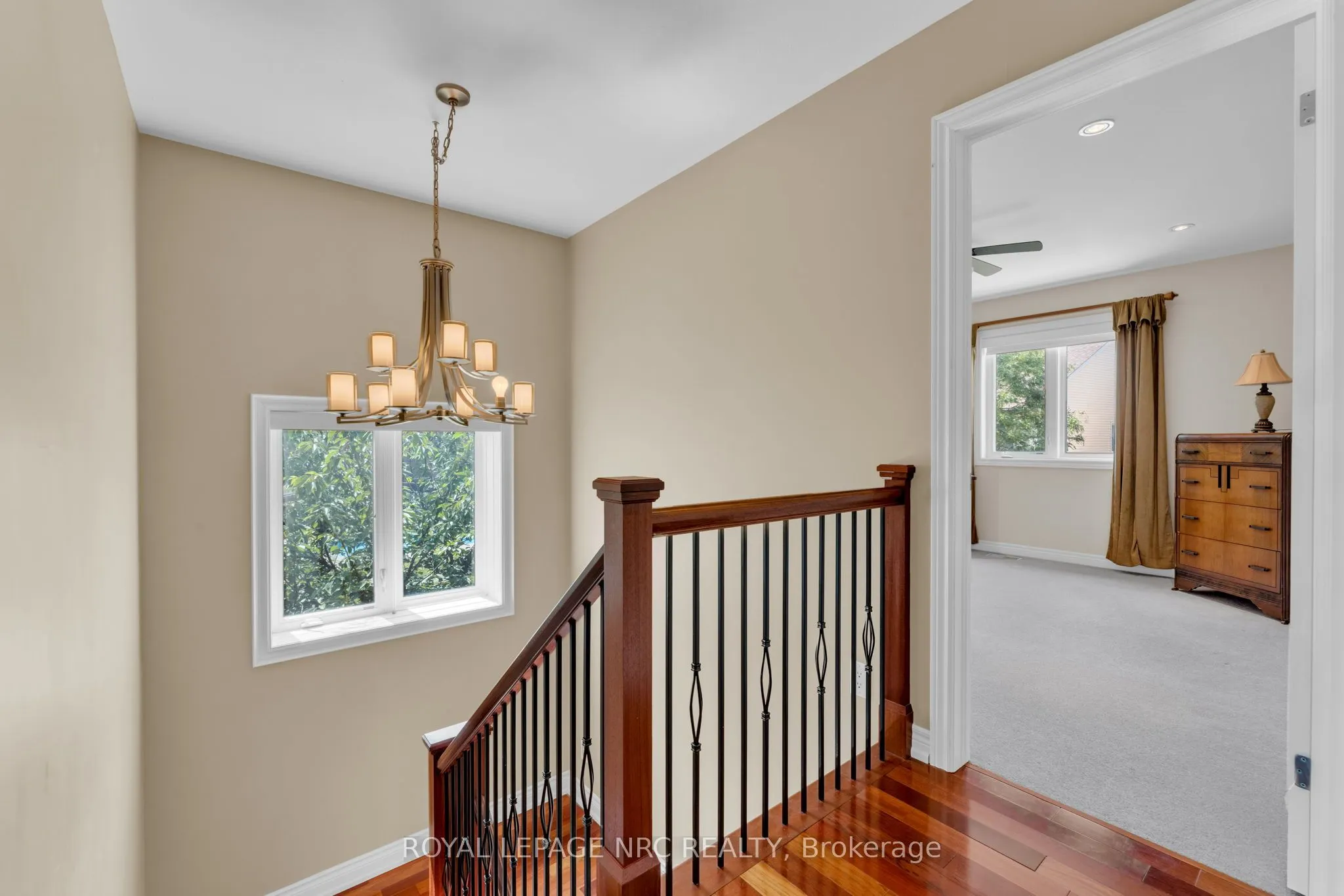13 Alex Grant Place