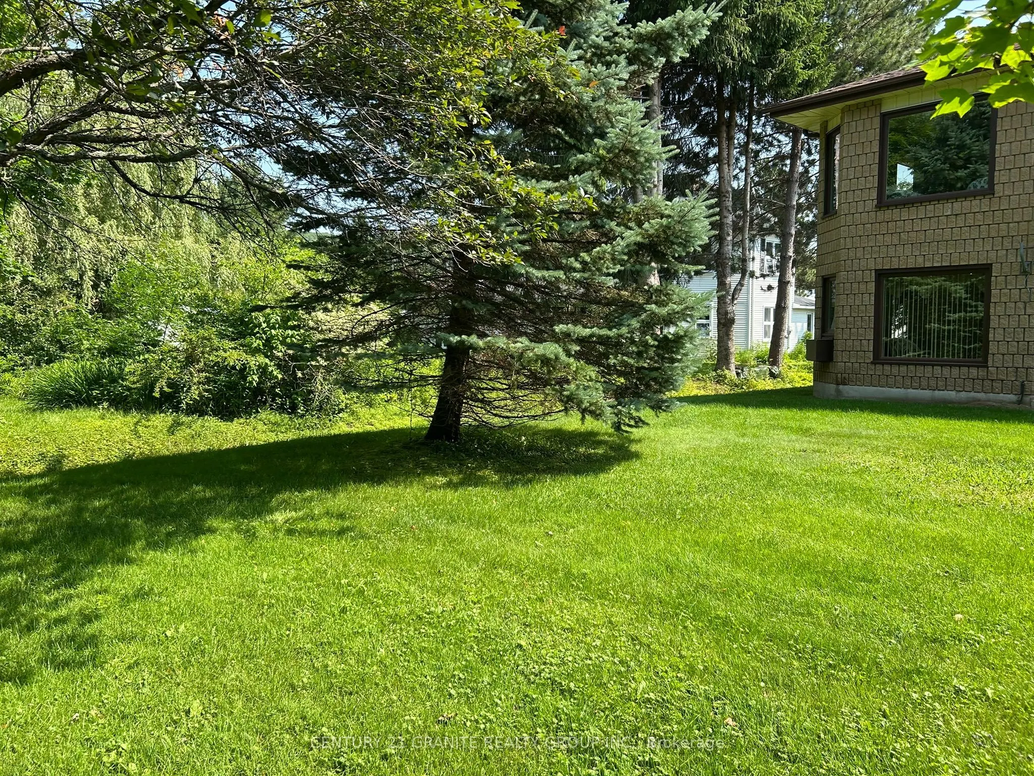 16 Alice Street, #4